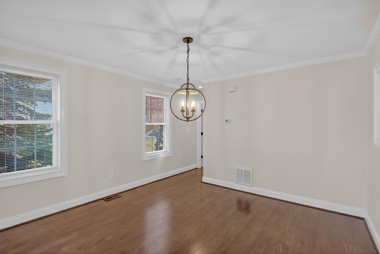 140 EMERALD DR, HARRISONBURG, Virginia 22801, 2 Bedrooms Bedrooms, ,2 BathroomsBathrooms,Residential,140 EMERALD DR,672330 MLS # 672330