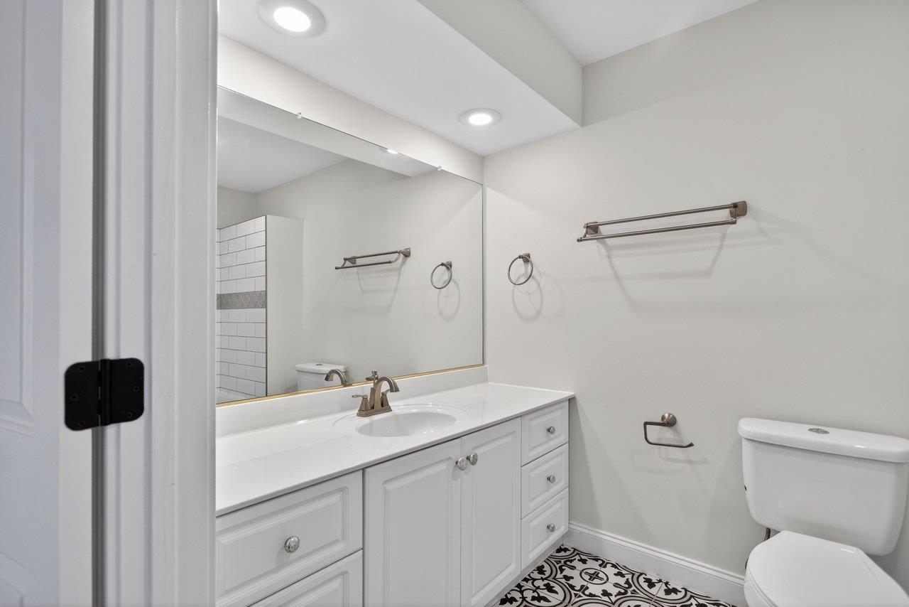 140 EMERALD DR, HARRISONBURG, Virginia 22801, 2 Bedrooms Bedrooms, ,2 BathroomsBathrooms,Residential,140 EMERALD DR,672330 MLS # 672330