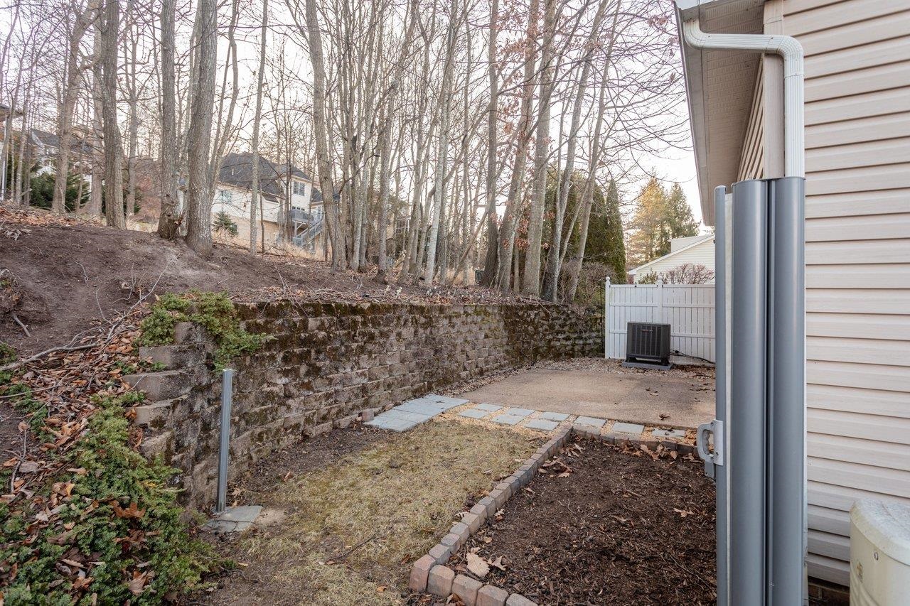 140 EMERALD DR, HARRISONBURG, Virginia 22801, 2 Bedrooms Bedrooms, ,2 BathroomsBathrooms,Residential,140 EMERALD DR,672330 MLS # 672330