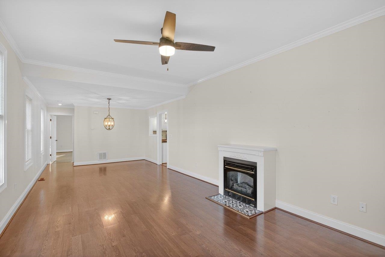 140 EMERALD DR, HARRISONBURG, Virginia 22801, 2 Bedrooms Bedrooms, ,2 BathroomsBathrooms,Residential,140 EMERALD DR,672330 MLS # 672330