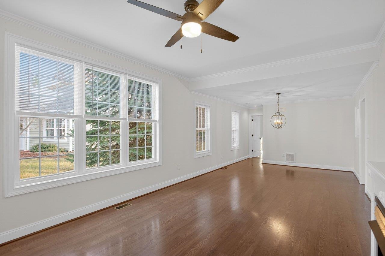 140 EMERALD DR, HARRISONBURG, Virginia 22801, 2 Bedrooms Bedrooms, ,2 BathroomsBathrooms,Residential,140 EMERALD DR,672330 MLS # 672330