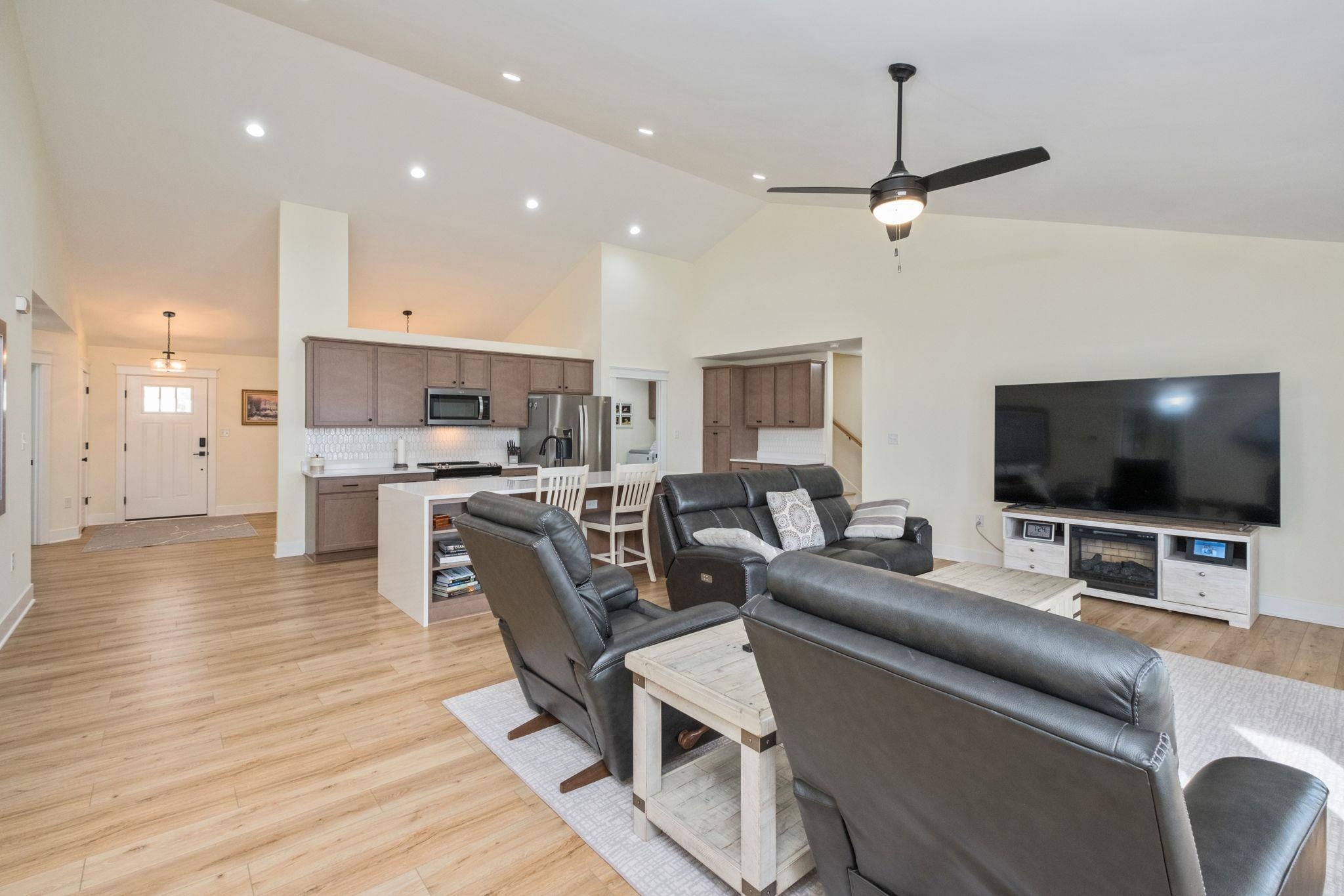 142 LINDBURGH DR, WAYNESBORO, Virginia 22980, 4 Bedrooms Bedrooms, ,2 BathroomsBathrooms,Residential,142 LINDBURGH DR,672332 MLS # 672332