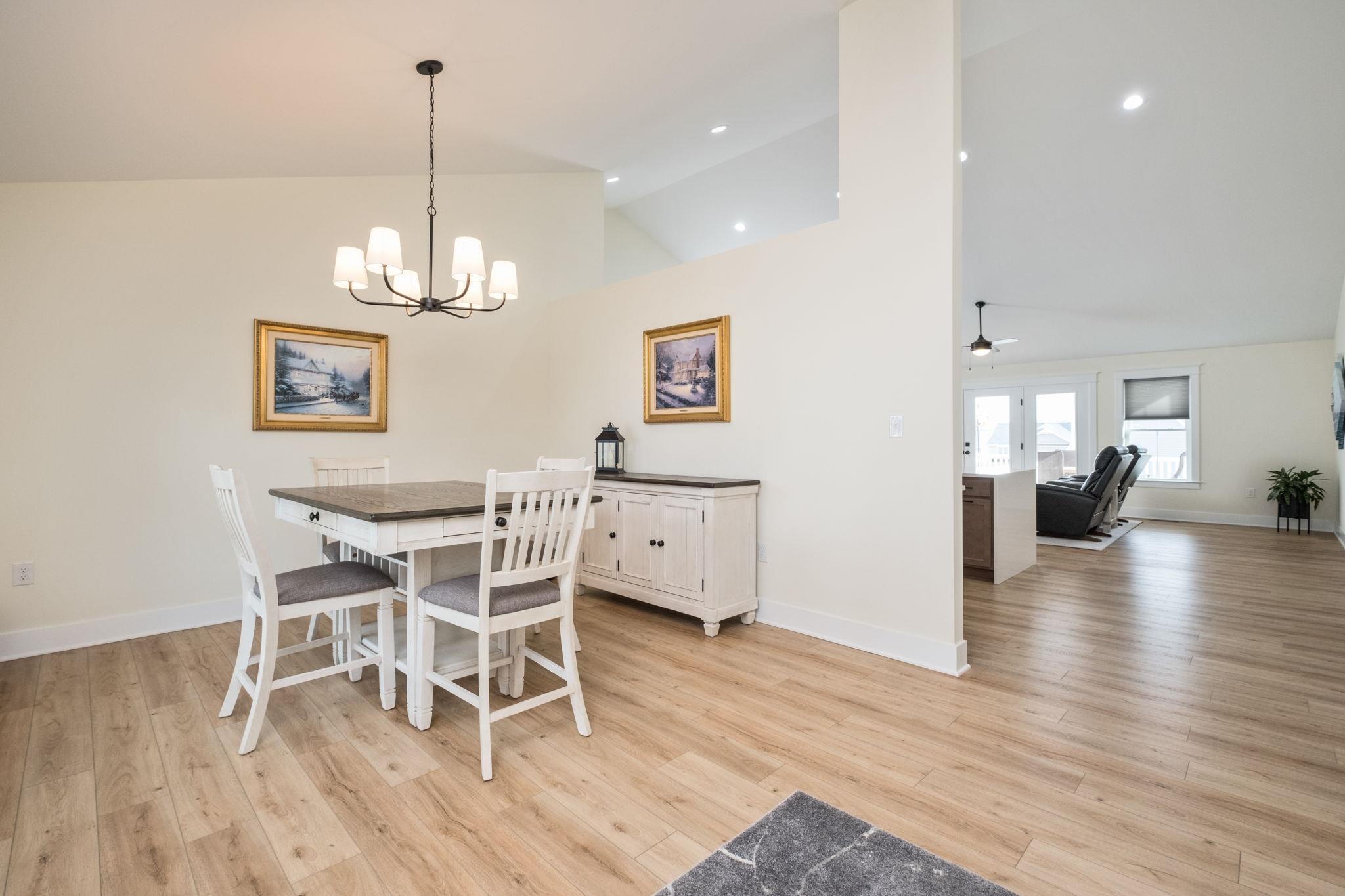 142 LINDBURGH DR, WAYNESBORO, Virginia 22980, 4 Bedrooms Bedrooms, ,2 BathroomsBathrooms,Residential,142 LINDBURGH DR,672332 MLS # 672332