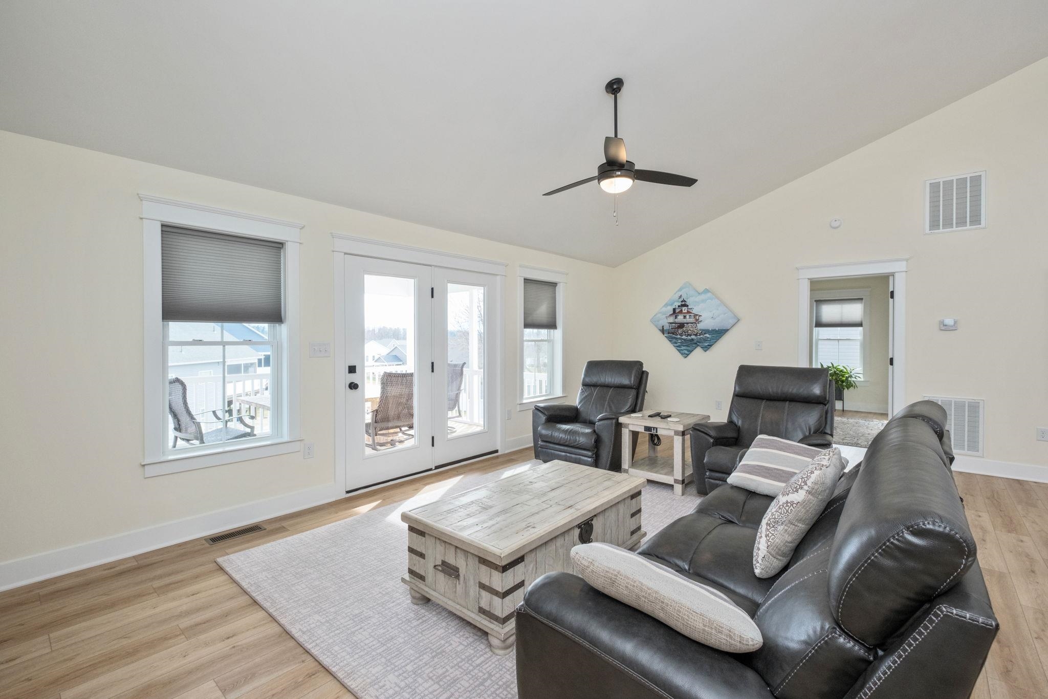 142 LINDBURGH DR, WAYNESBORO, Virginia 22980, 4 Bedrooms Bedrooms, ,2 BathroomsBathrooms,Residential,142 LINDBURGH DR,672332 MLS # 672332