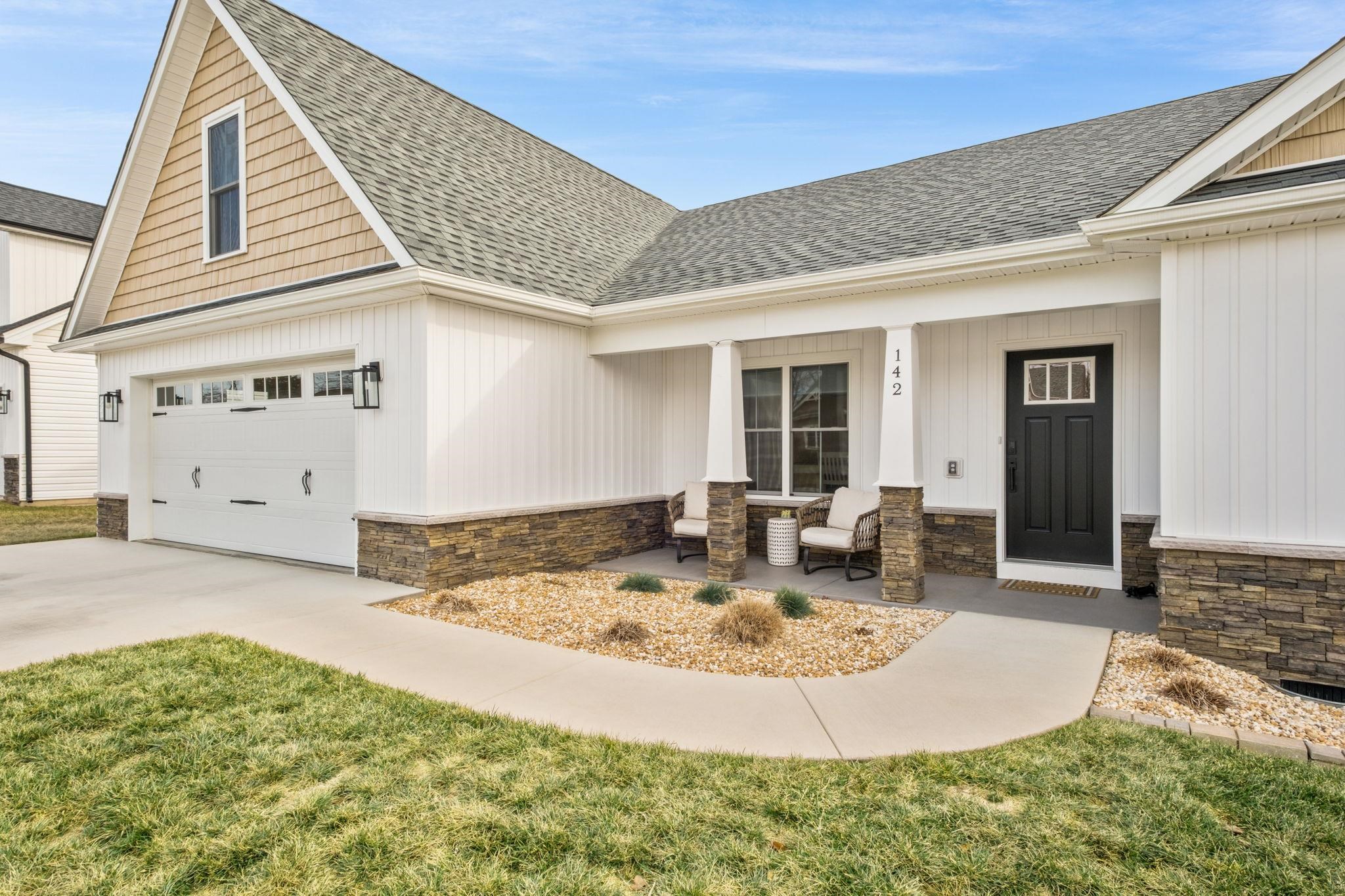 142 LINDBURGH DR, WAYNESBORO, Virginia 22980, 4 Bedrooms Bedrooms, ,2 BathroomsBathrooms,Residential,142 LINDBURGH DR,672332 MLS # 672332