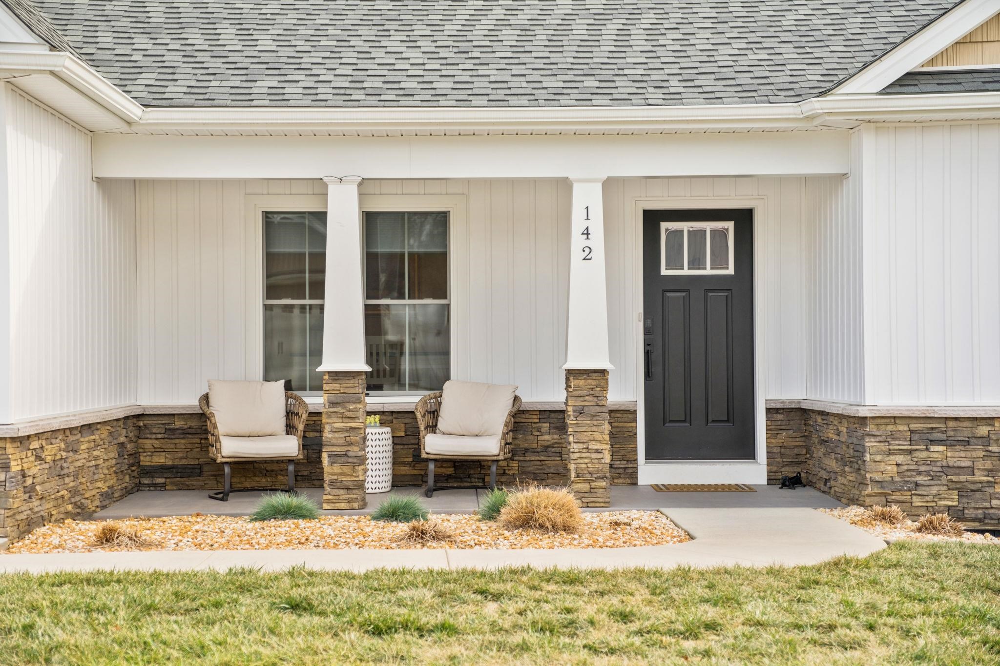 142 LINDBURGH DR, WAYNESBORO, Virginia 22980, 4 Bedrooms Bedrooms, ,2 BathroomsBathrooms,Residential,142 LINDBURGH DR,672332 MLS # 672332