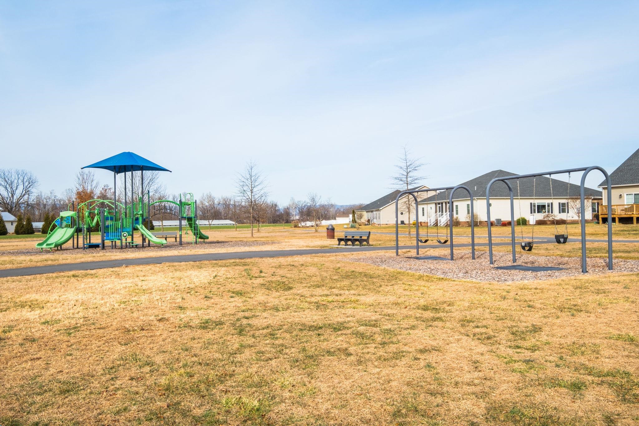 118 HOLLEN MILL CT, BRIDGEWATER, Virginia 22812, 3 Bedrooms Bedrooms, ,2 BathroomsBathrooms,Residential,118 HOLLEN MILL CT,672336 MLS # 672336