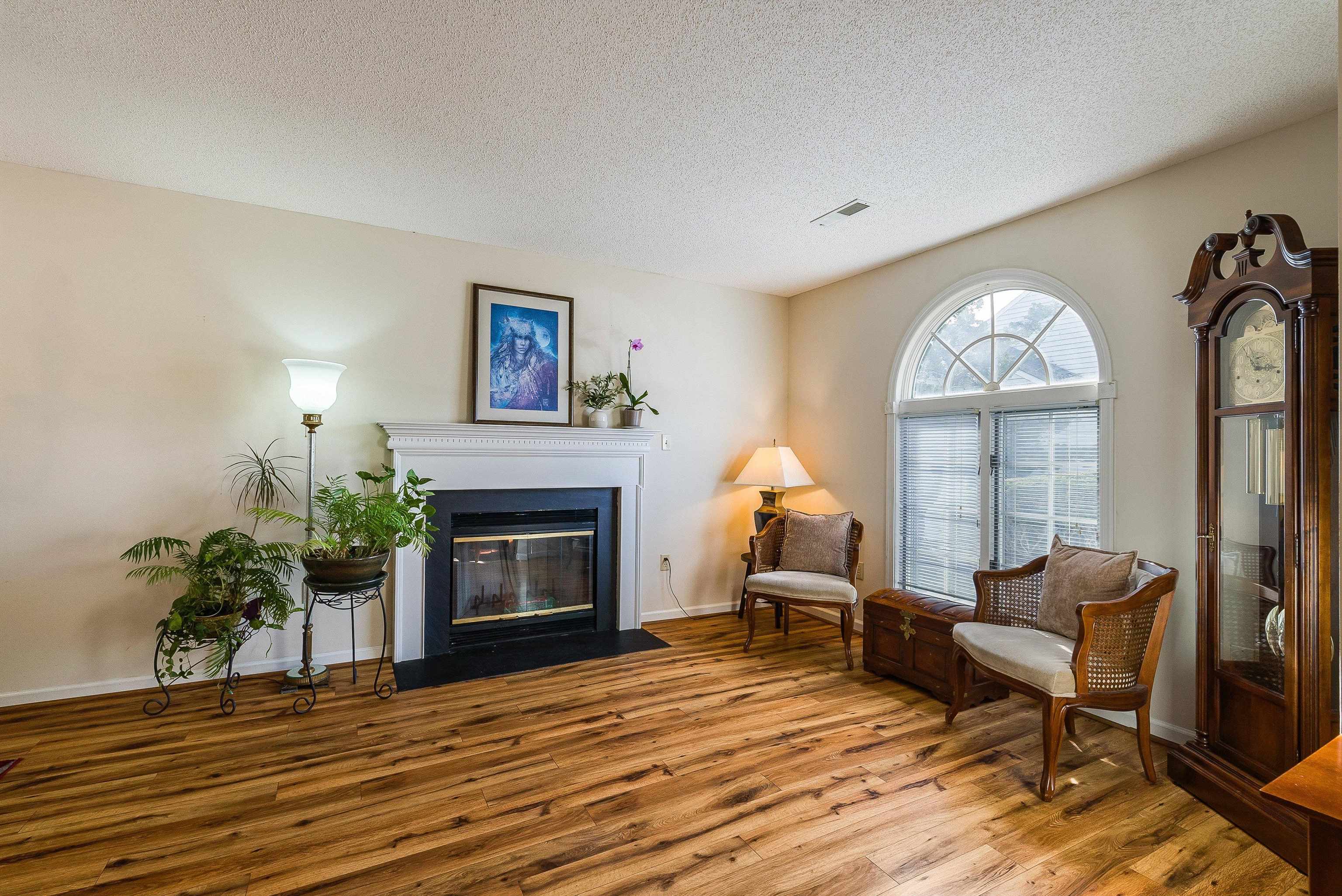 2015 HAMPTON DR, WAYNESBORO, Virginia 22980, 2 Bedrooms Bedrooms, ,2 BathroomsBathrooms,Residential,2015 HAMPTON DR,672337 MLS # 672337