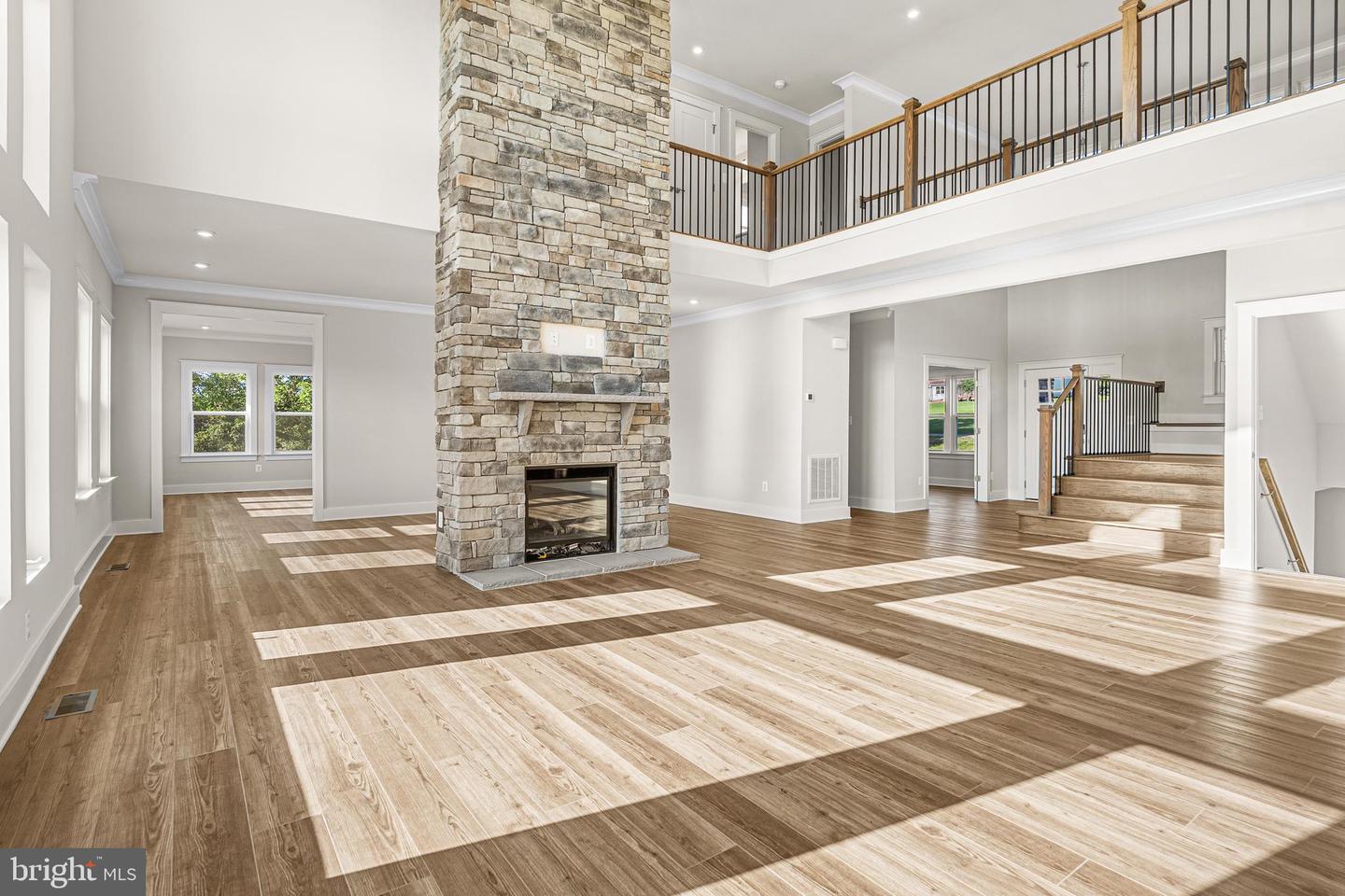 12235 MARY LN, LOVETTSVILLE, Virginia 20180, 4 Bedrooms Bedrooms, ,4 BathroomsBathrooms,Residential,For sale,12235 MARY LN,VALO2099002 MLS # VALO2099002