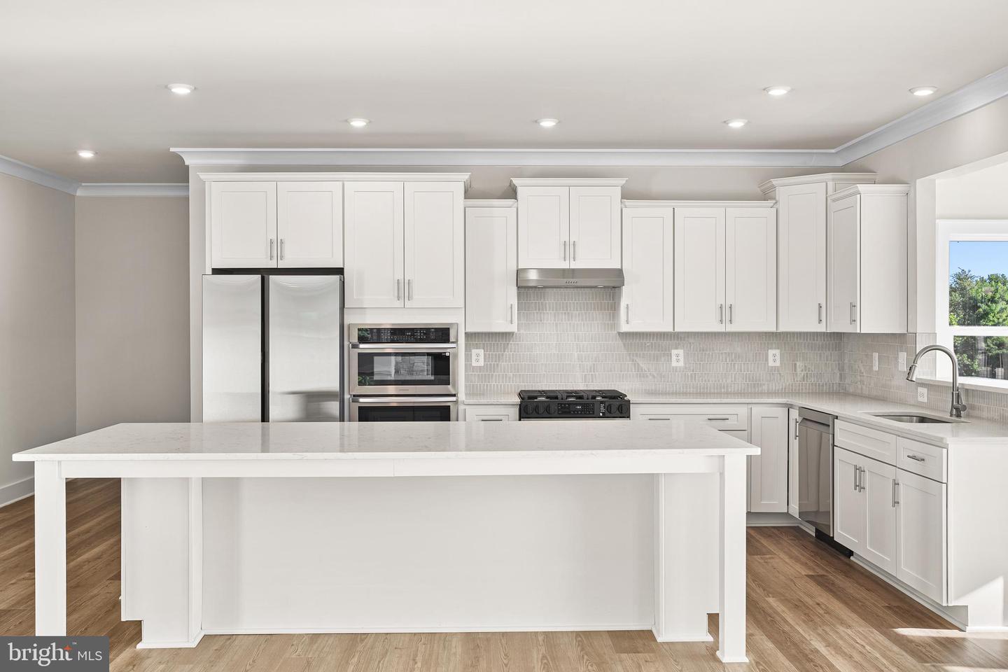 12235 MARY LN, LOVETTSVILLE, Virginia 20180, 4 Bedrooms Bedrooms, ,4 BathroomsBathrooms,Residential,For sale,12235 MARY LN,VALO2099002 MLS # VALO2099002