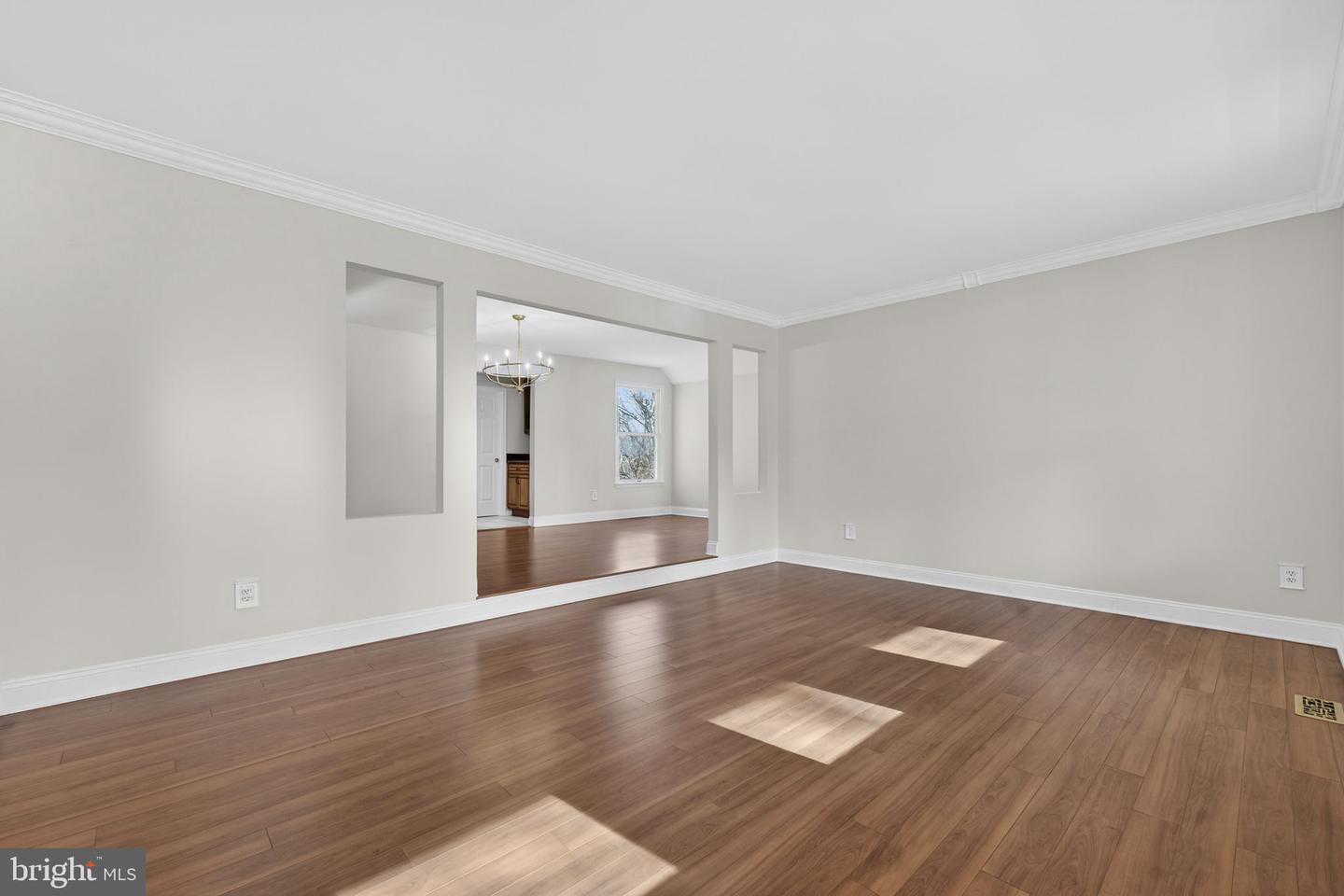 5840 RIDGECREST AVE, WARRENTON, Virginia 20187, 4 Bedrooms Bedrooms, ,3 BathroomsBathrooms,Residential,For sale,5840 RIDGECREST AVE,VAFQ2019326 MLS # VAFQ2019326