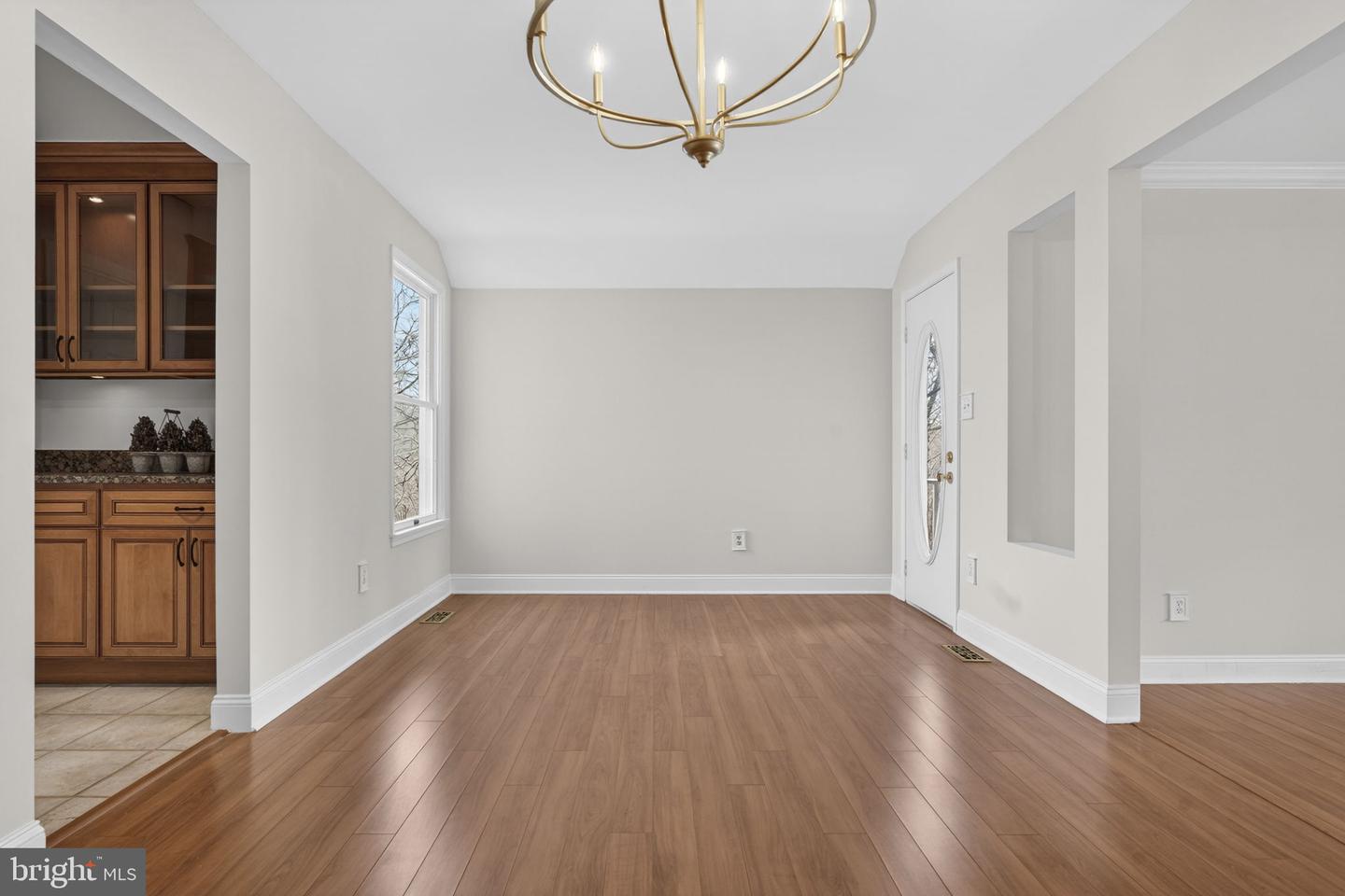 5840 RIDGECREST AVE, WARRENTON, Virginia 20187, 4 Bedrooms Bedrooms, ,3 BathroomsBathrooms,Residential,For sale,5840 RIDGECREST AVE,VAFQ2019326 MLS # VAFQ2019326