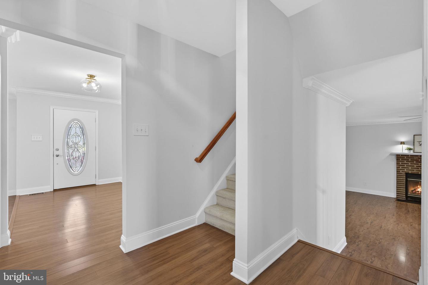 5840 RIDGECREST AVE, WARRENTON, Virginia 20187, 4 Bedrooms Bedrooms, ,3 BathroomsBathrooms,Residential,For sale,5840 RIDGECREST AVE,VAFQ2019326 MLS # VAFQ2019326