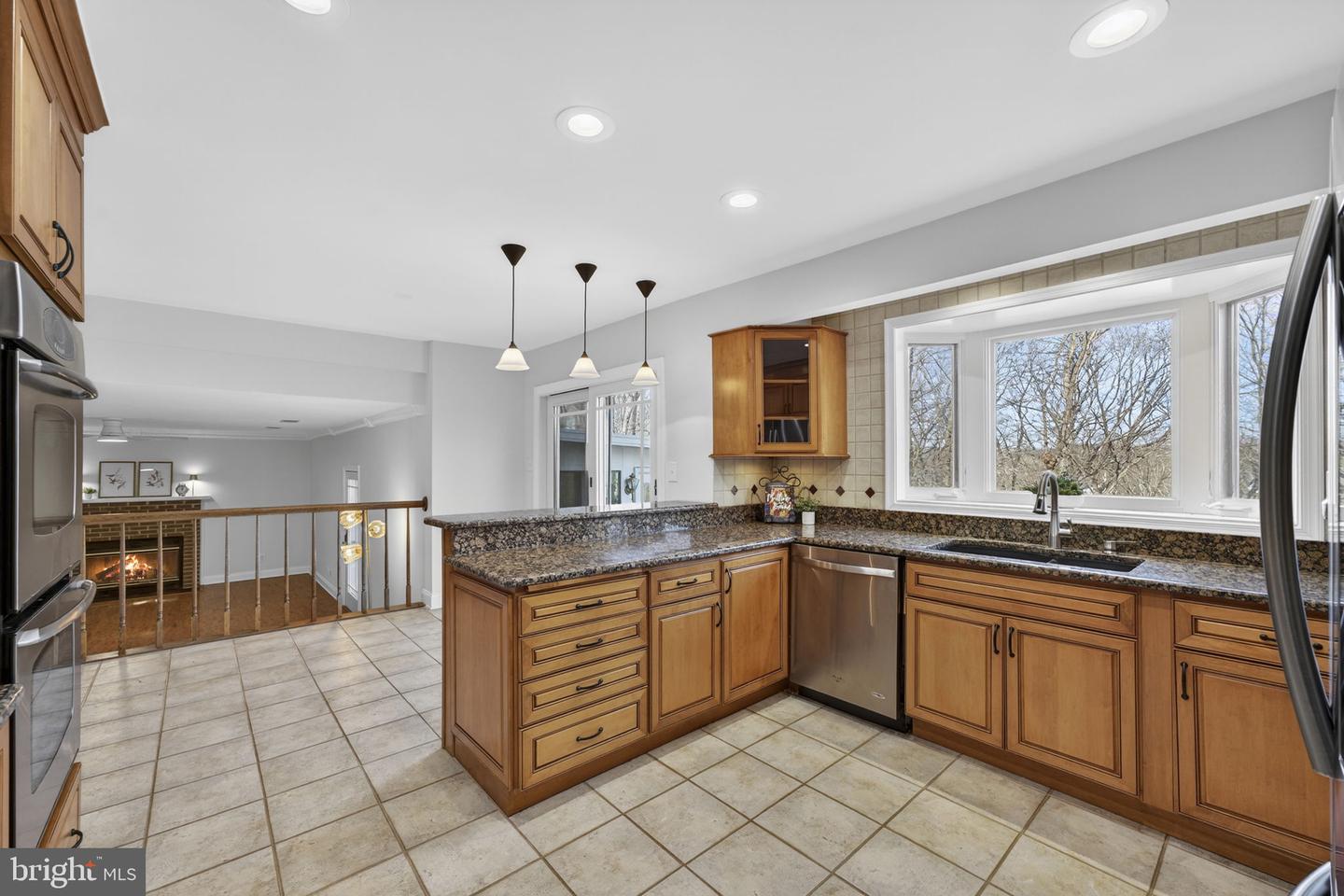 5840 RIDGECREST AVE, WARRENTON, Virginia 20187, 4 Bedrooms Bedrooms, ,3 BathroomsBathrooms,Residential,For sale,5840 RIDGECREST AVE,VAFQ2019326 MLS # VAFQ2019326