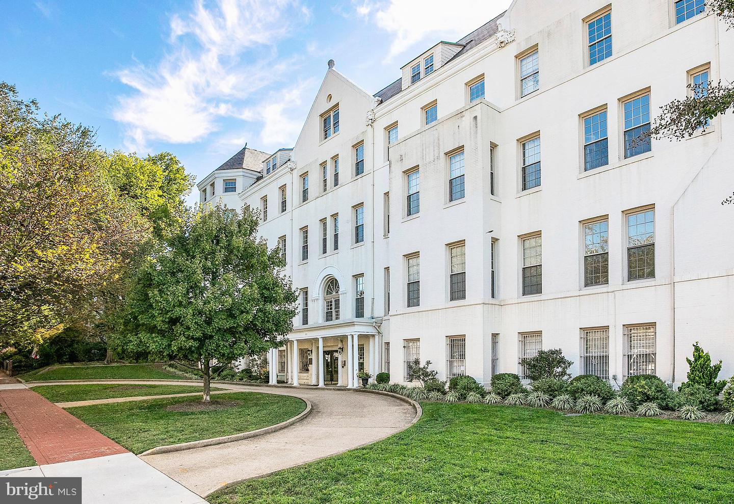 101 NORTH CAROLINA AVE SE #110, WASHINGTON, District Of Columbia 20003, 1 Bedroom Bedrooms, ,1 BathroomBathrooms,Residential,For sale,101 NORTH CAROLINA AVE SE #110,DCDC2228566 MLS # DCDC2228566