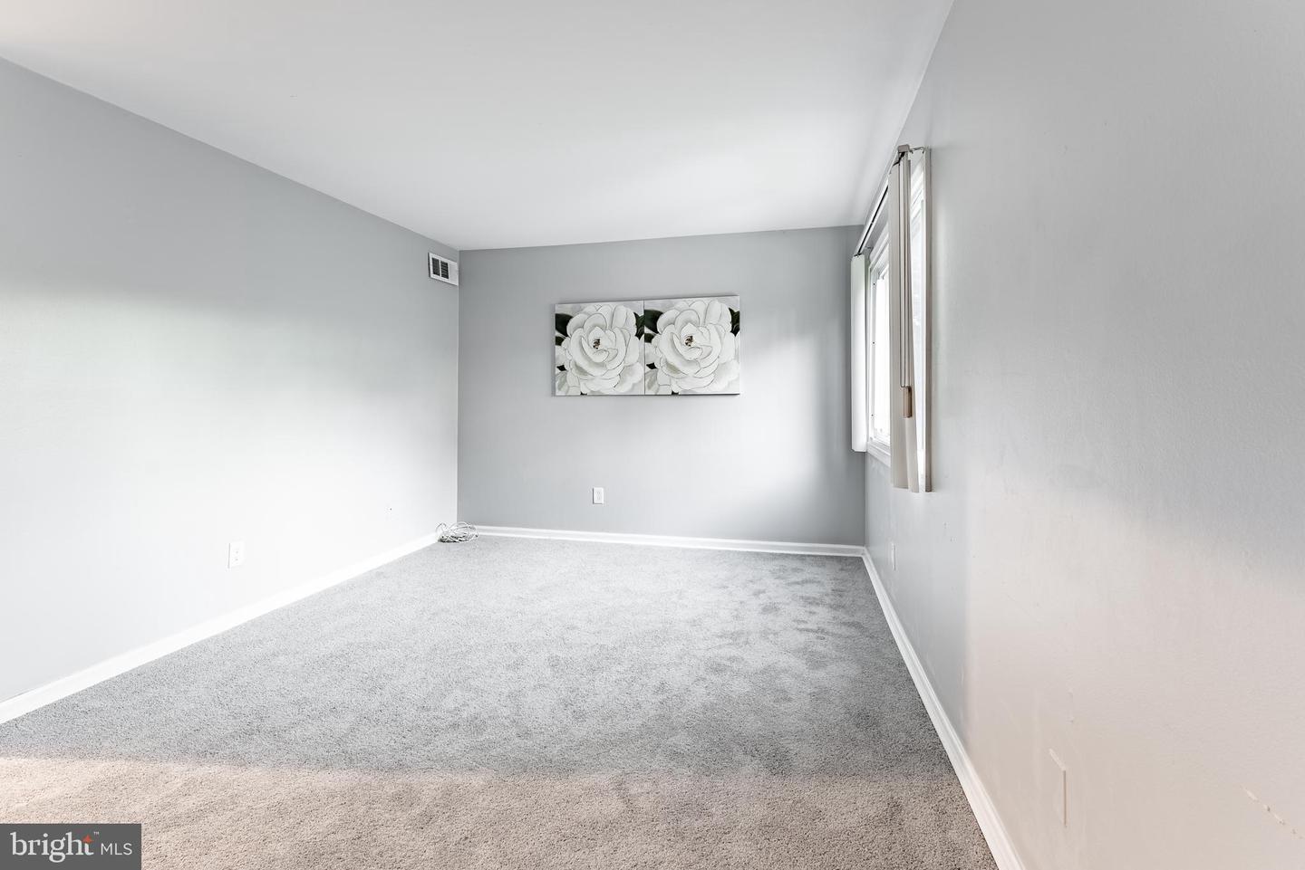 2908 KINGS CHAPEL RD #03/12, FALLS CHURCH, Virginia 22042, 2 Bedrooms Bedrooms, ,1 BathroomBathrooms,Residential,For sale,2908 KINGS CHAPEL RD #03/12,VAFX2278206 MLS # VAFX2278206