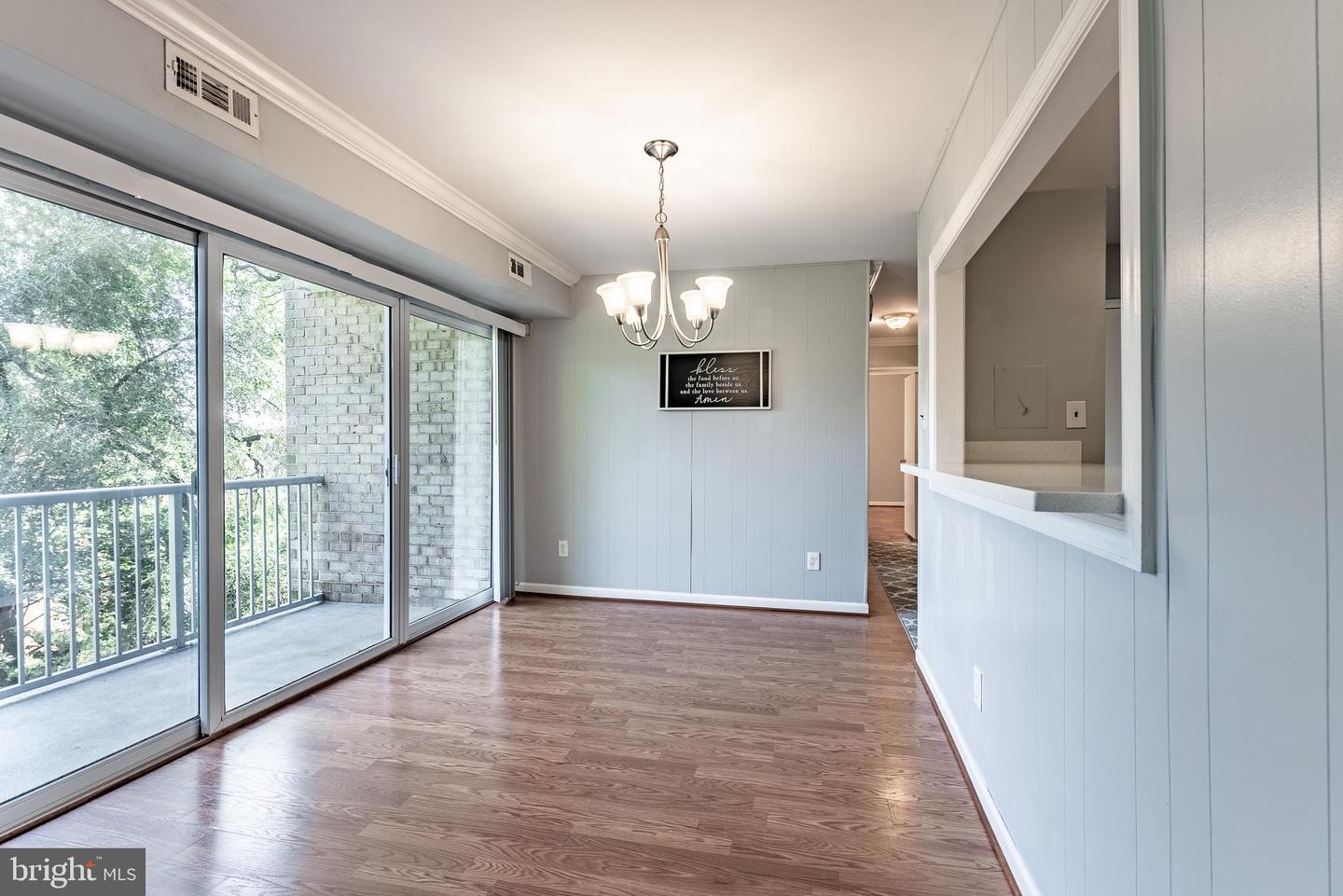 2908 KINGS CHAPEL RD #03/12, FALLS CHURCH, Virginia 22042, 2 Bedrooms Bedrooms, ,1 BathroomBathrooms,Residential,For sale,2908 KINGS CHAPEL RD #03/12,VAFX2278206 MLS # VAFX2278206