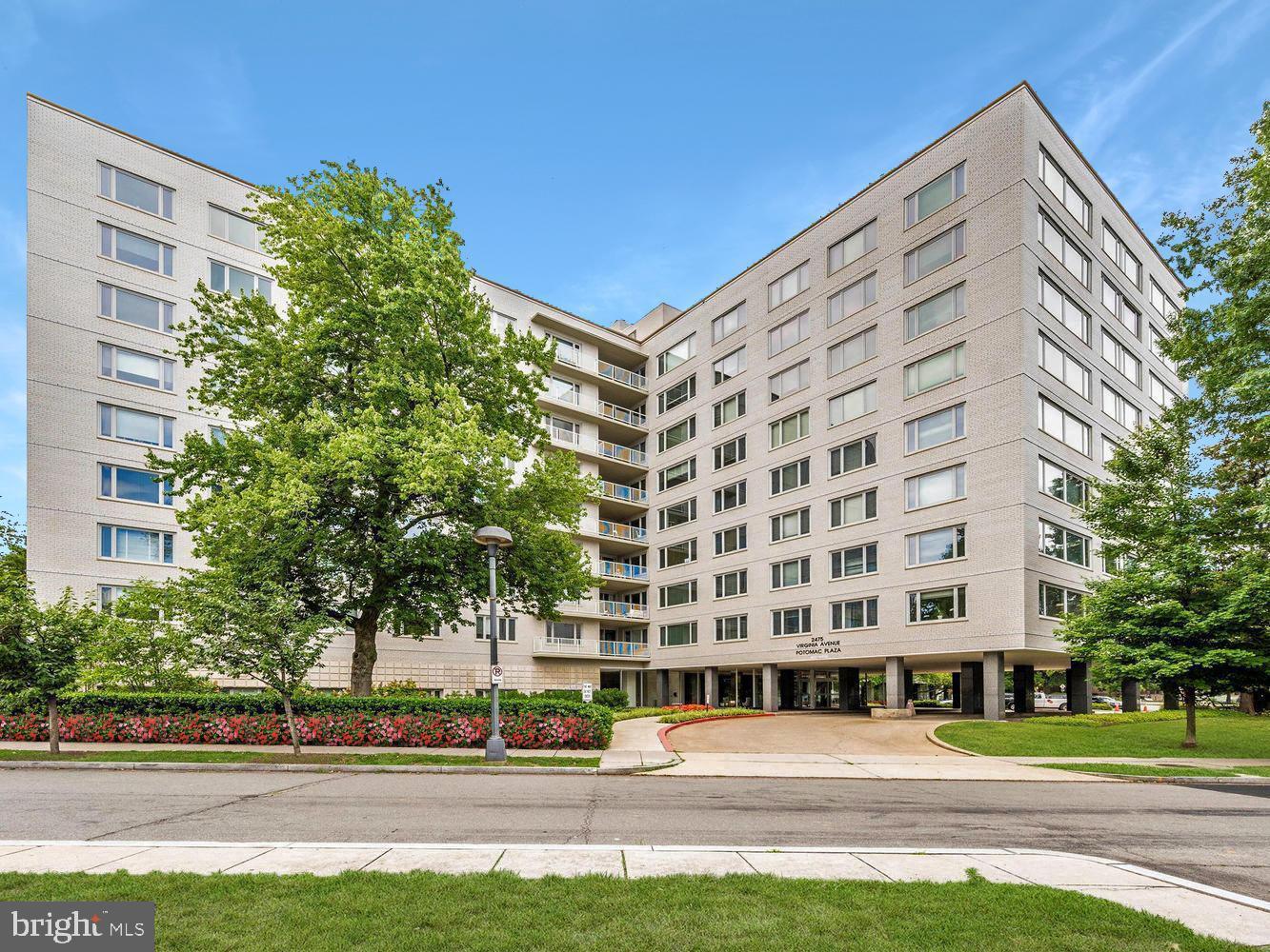 2475 VIRGINIA AVE NW #429, WASHINGTON, District Of Columbia 20037, 2 Bedrooms Bedrooms, ,2 BathroomsBathrooms,Residential,For sale,2475 VIRGINIA AVE NW #429,DCDC2230808 MLS # DCDC2230808