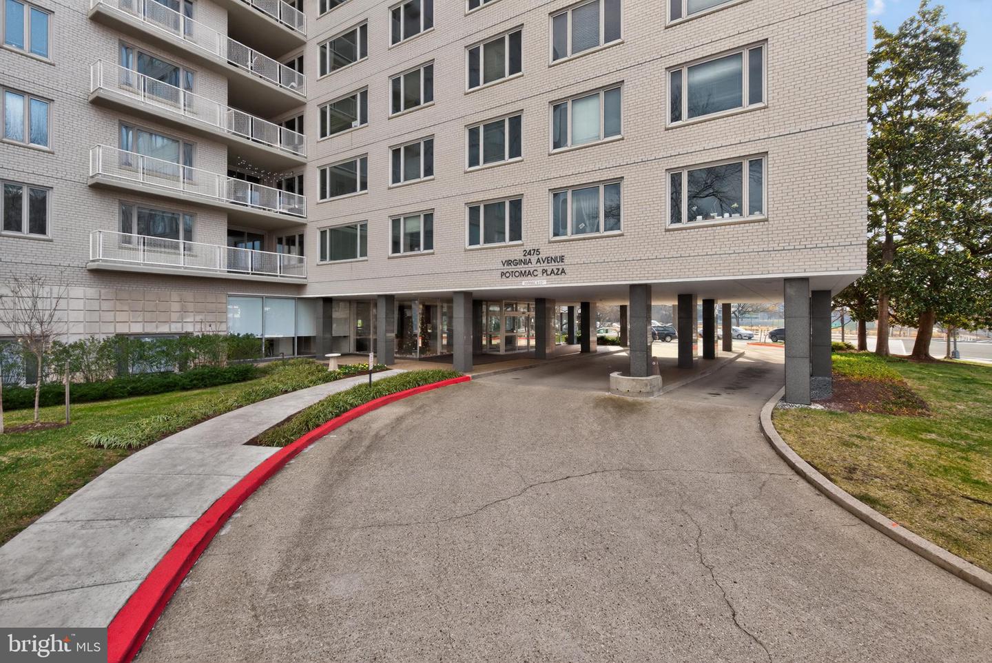 2475 VIRGINIA AVE NW #429, WASHINGTON, District Of Columbia 20037, 2 Bedrooms Bedrooms, ,2 BathroomsBathrooms,Residential,For sale,2475 VIRGINIA AVE NW #429,DCDC2230808 MLS # DCDC2230808