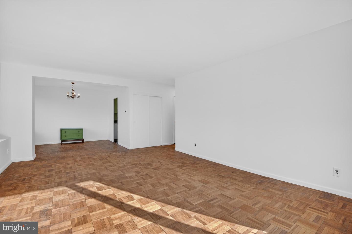 2475 VIRGINIA AVE NW #429, WASHINGTON, District Of Columbia 20037, 2 Bedrooms Bedrooms, ,2 BathroomsBathrooms,Residential,For sale,2475 VIRGINIA AVE NW #429,DCDC2230808 MLS # DCDC2230808