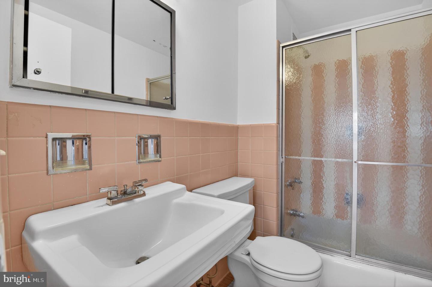 2475 VIRGINIA AVE NW #429, WASHINGTON, District Of Columbia 20037, 2 Bedrooms Bedrooms, ,2 BathroomsBathrooms,Residential,For sale,2475 VIRGINIA AVE NW #429,DCDC2230808 MLS # DCDC2230808