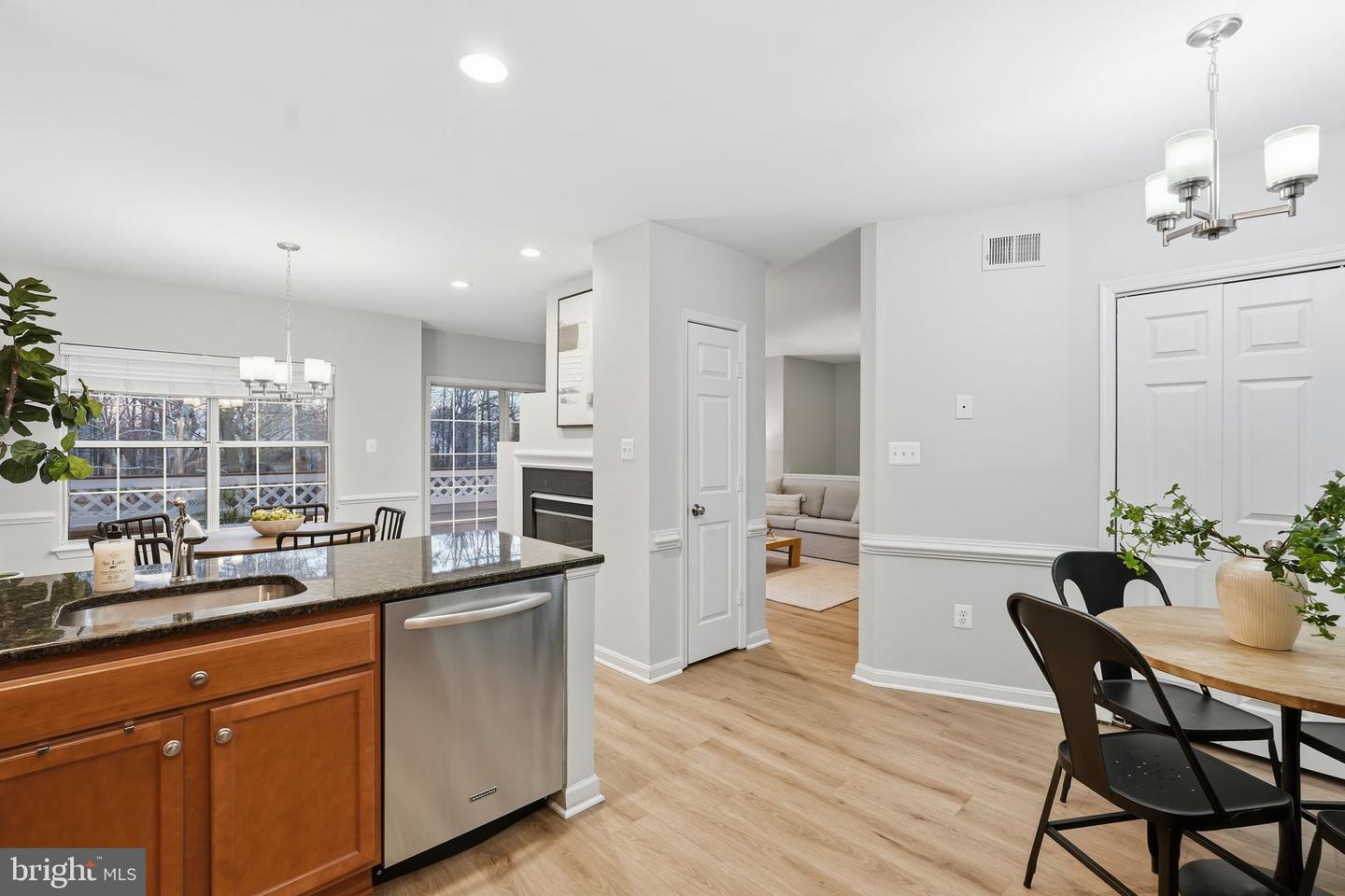 5134 CASTLE HARBOR WAY #62, CENTREVILLE, Virginia 20120, 3 Bedrooms Bedrooms, ,2 BathroomsBathrooms,Residential,For sale,5134 CASTLE HARBOR WAY #62,VAFX2278442 MLS # VAFX2278442 5134 CASTLE HARBOR WAY #62, CENTREVILLE, Virginia 20120, 3 Bedrooms Bedrooms, ,2 BathroomsBathrooms,Residential,For sale,5134 CASTLE HARBOR WAY #62,VAFX2278442 MLS # VAFX2278442