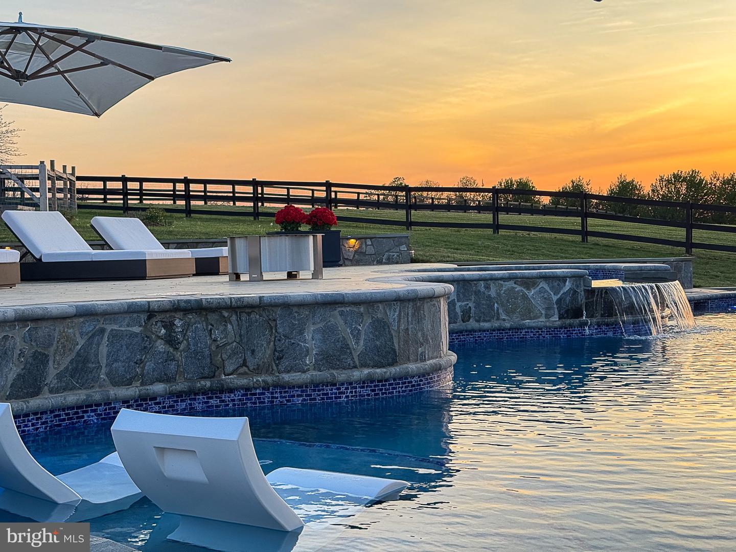 15097 BARLOW DR, WATERFORD, Virginia 20197, 5 Bedrooms Bedrooms, ,5 BathroomsBathrooms,Residential,For sale,15097 BARLOW DR,VALO2111134 MLS # VALO2111134