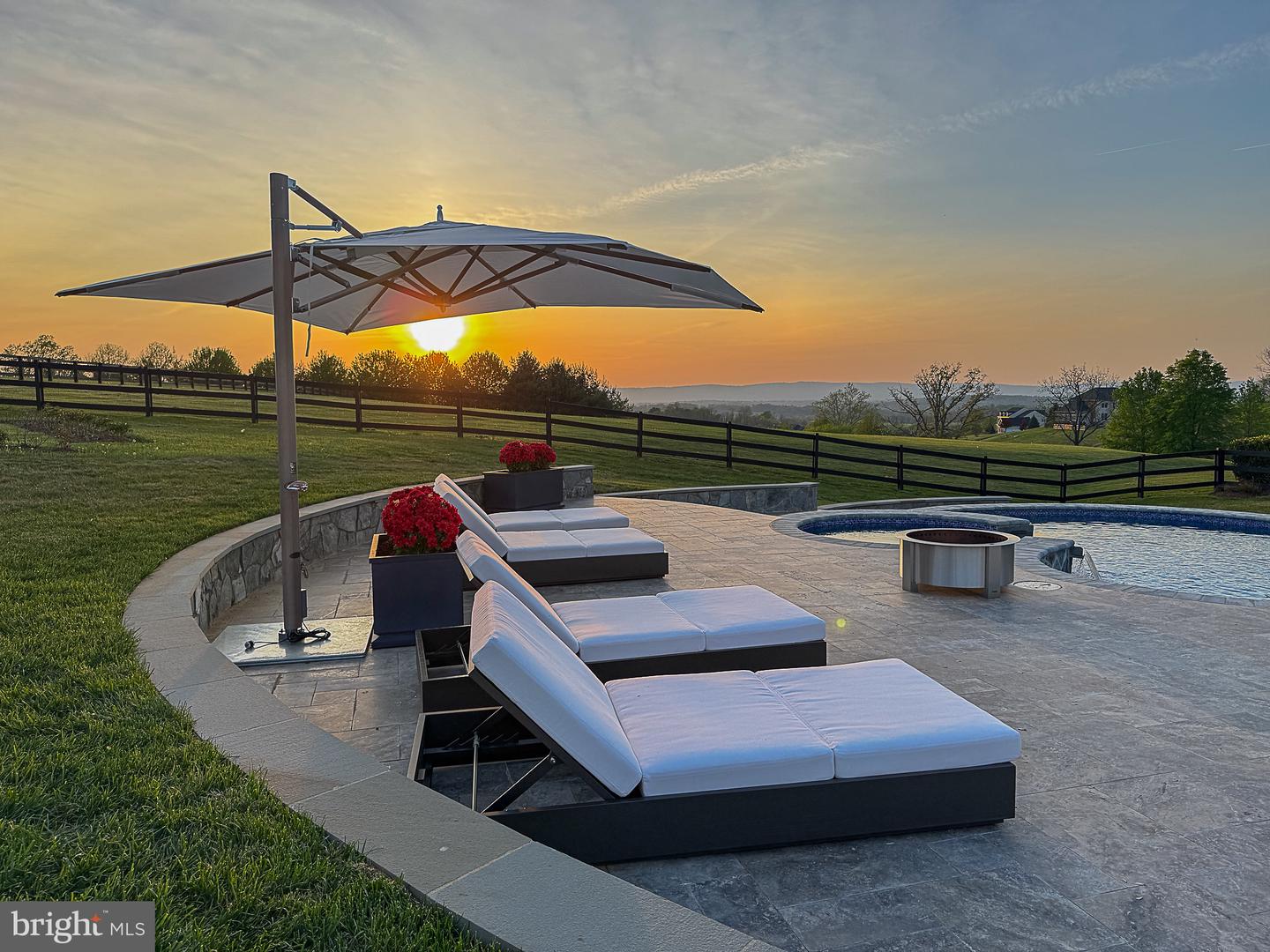 15097 BARLOW DR, WATERFORD, Virginia 20197, 5 Bedrooms Bedrooms, ,5 BathroomsBathrooms,Residential,For sale,15097 BARLOW DR,VALO2111134 MLS # VALO2111134