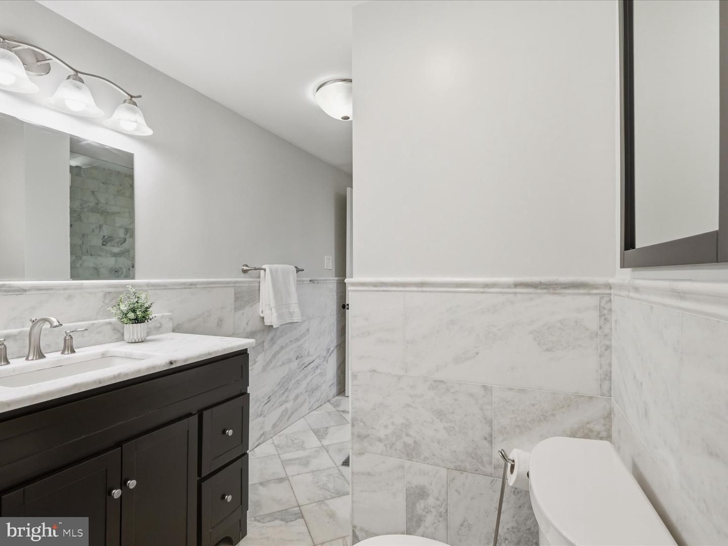 6437 SPRING TER, FALLS CHURCH, Virginia 22042, 3 Bedrooms Bedrooms, ,3 BathroomsBathrooms,Residential,For sale,6437 SPRING TER,VAFX2281004 MLS # VAFX2281004