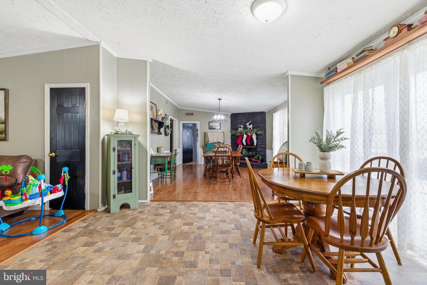 1161 E MAIN ST, STANLEY, Virginia 22851, 4 Bedrooms Bedrooms, ,2 BathroomsBathrooms,Residential,For sale,1161 E MAIN ST,VAPA2005714 MLS # VAPA2005714