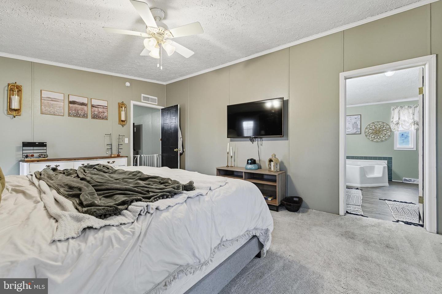 1161 E MAIN ST, STANLEY, Virginia 22851, 4 Bedrooms Bedrooms, ,2 BathroomsBathrooms,Residential,For sale,1161 E MAIN ST,VAPA2005714 MLS # VAPA2005714