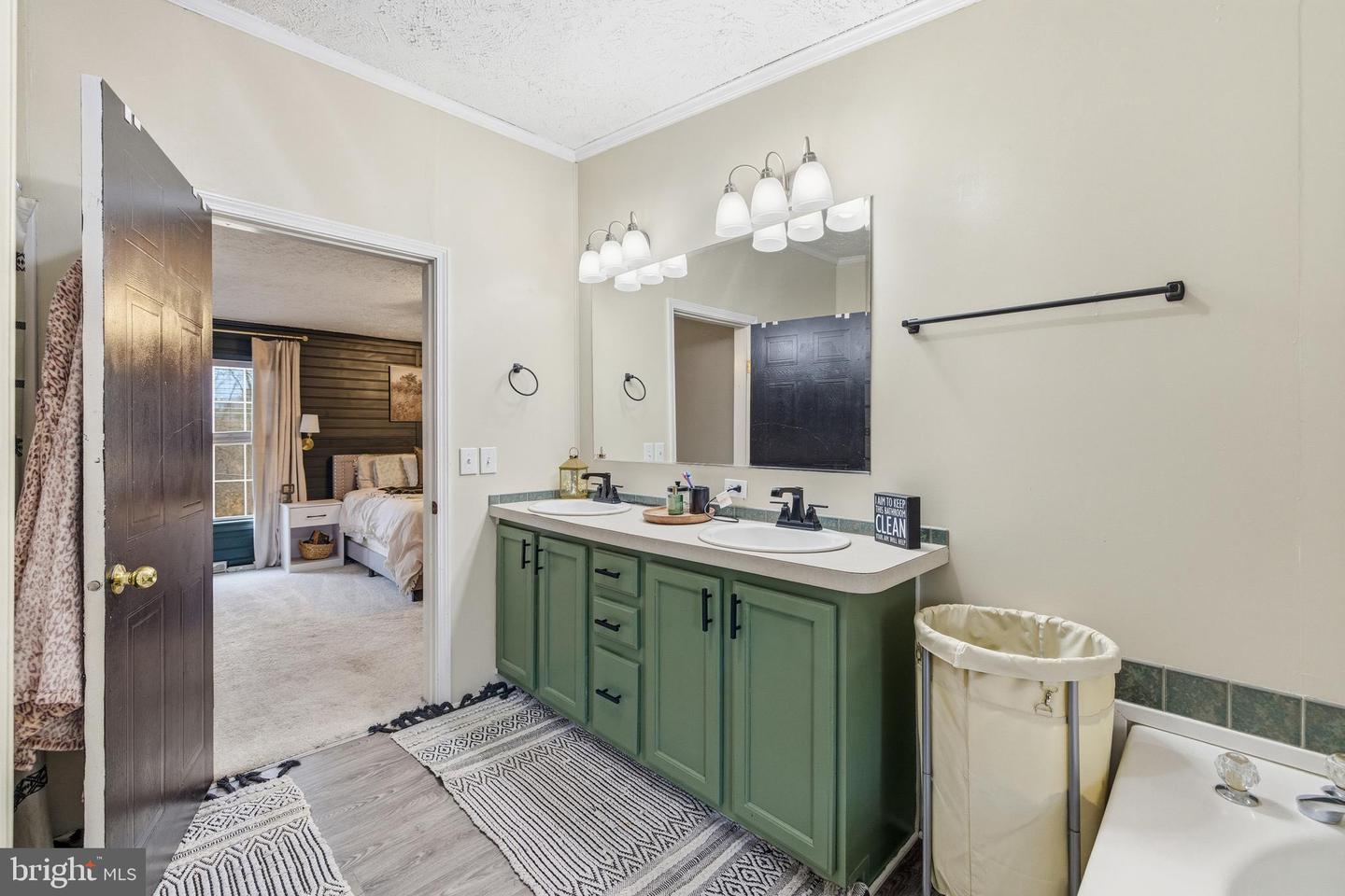 1161 E MAIN ST, STANLEY, Virginia 22851, 4 Bedrooms Bedrooms, ,2 BathroomsBathrooms,Residential,For sale,1161 E MAIN ST,VAPA2005714 MLS # VAPA2005714