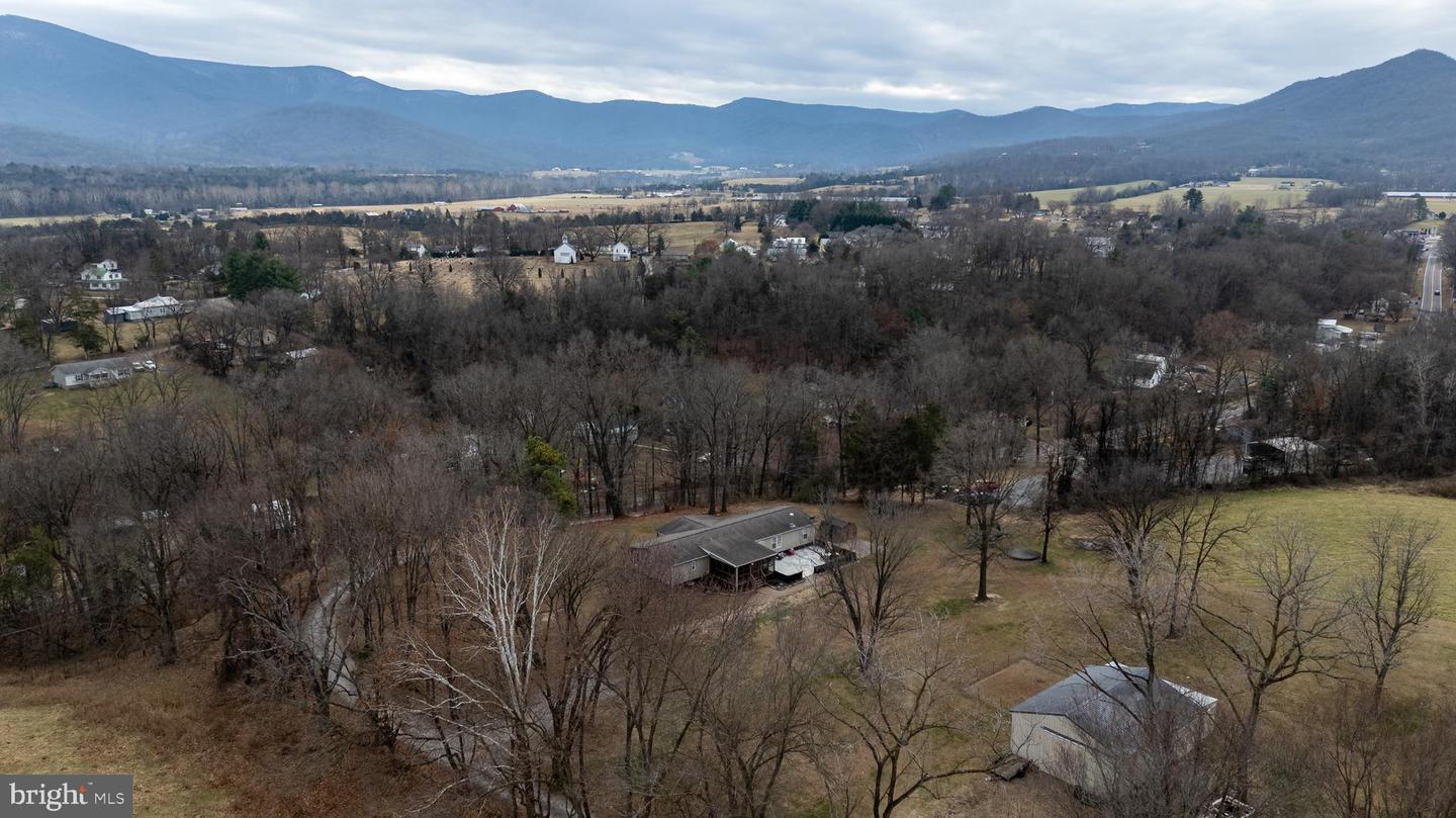 1161 E MAIN ST, STANLEY, Virginia 22851, 4 Bedrooms Bedrooms, ,2 BathroomsBathrooms,Residential,For sale,1161 E MAIN ST,VAPA2005714 MLS # VAPA2005714