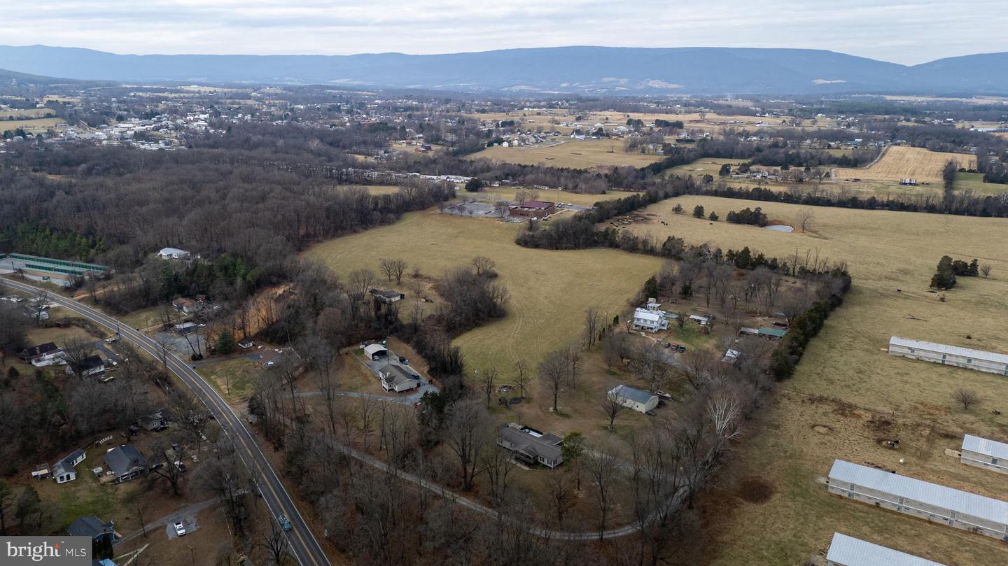 1161 E MAIN ST, STANLEY, Virginia 22851, 4 Bedrooms Bedrooms, ,2 BathroomsBathrooms,Residential,For sale,1161 E MAIN ST,VAPA2005714 MLS # VAPA2005714