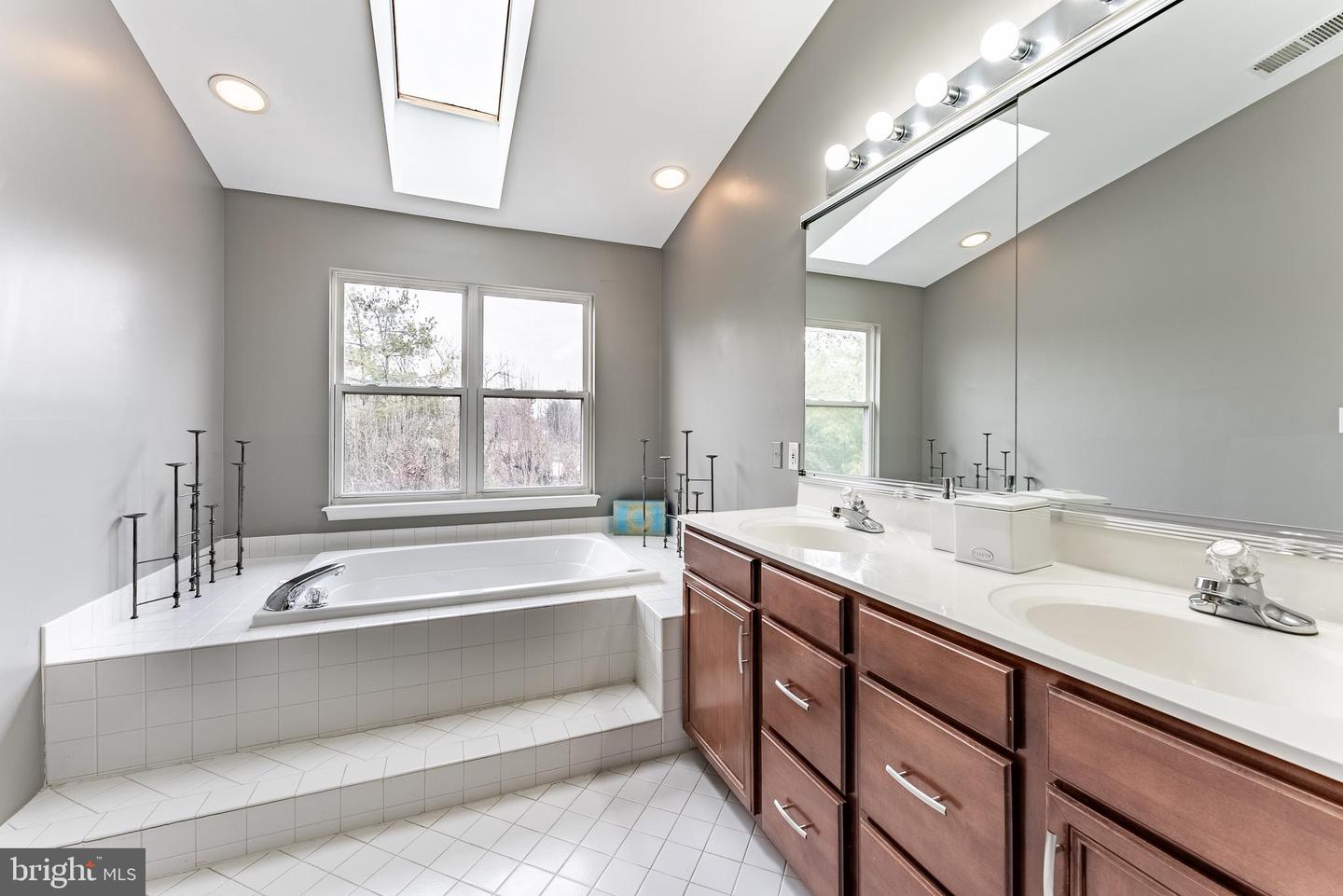 43738 CLEMENS TER, ASHBURN, Virginia 20147, 3 Bedrooms Bedrooms, ,2 BathroomsBathrooms,Residential,For sale,43738 CLEMENS TER,VALO2112438 MLS # VALO2112438 43738 CLEMENS TER, ASHBURN, Virginia 20147, 3 Bedrooms Bedrooms, ,2 BathroomsBathrooms,Residential,For sale,43738 CLEMENS TER,VALO2112438 MLS # VALO2112438