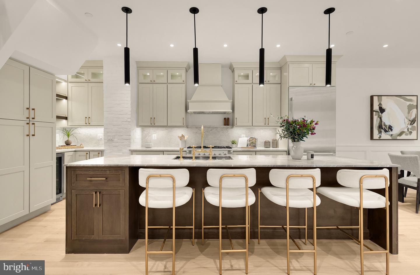 1249 4TH ST NW, WASHINGTON, District Of Columbia 20001, 3 Bedrooms Bedrooms, 9 Rooms Rooms,3 BathroomsBathrooms,Residential,For sale,1249 4TH ST NW,DCDC2239262 MLS # DCDC2239262