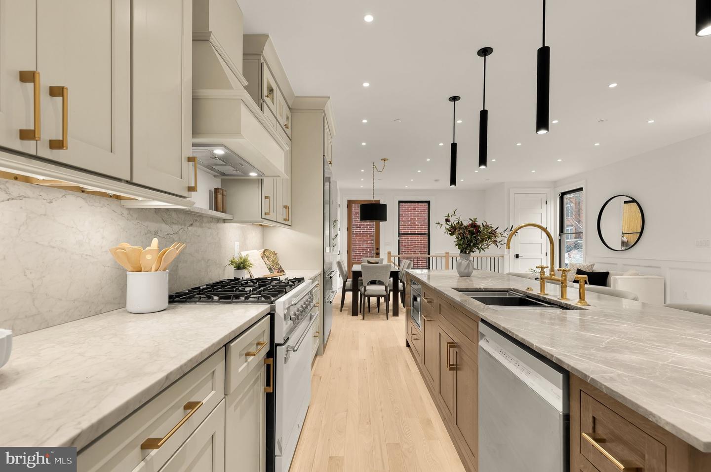 1249 4TH ST NW, WASHINGTON, District Of Columbia 20001, 3 Bedrooms Bedrooms, 9 Rooms Rooms,3 BathroomsBathrooms,Residential,For sale,1249 4TH ST NW,DCDC2239262 MLS # DCDC2239262