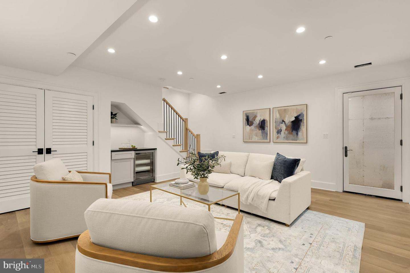 1249 4TH ST NW, WASHINGTON, District Of Columbia 20001, 3 Bedrooms Bedrooms, 9 Rooms Rooms,3 BathroomsBathrooms,Residential,For sale,1249 4TH ST NW,DCDC2239262 MLS # DCDC2239262