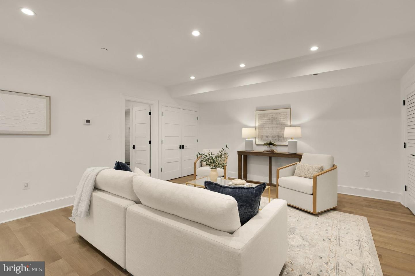 1249 4TH ST NW, WASHINGTON, District Of Columbia 20001, 3 Bedrooms Bedrooms, 9 Rooms Rooms,3 BathroomsBathrooms,Residential,For sale,1249 4TH ST NW,DCDC2239262 MLS # DCDC2239262