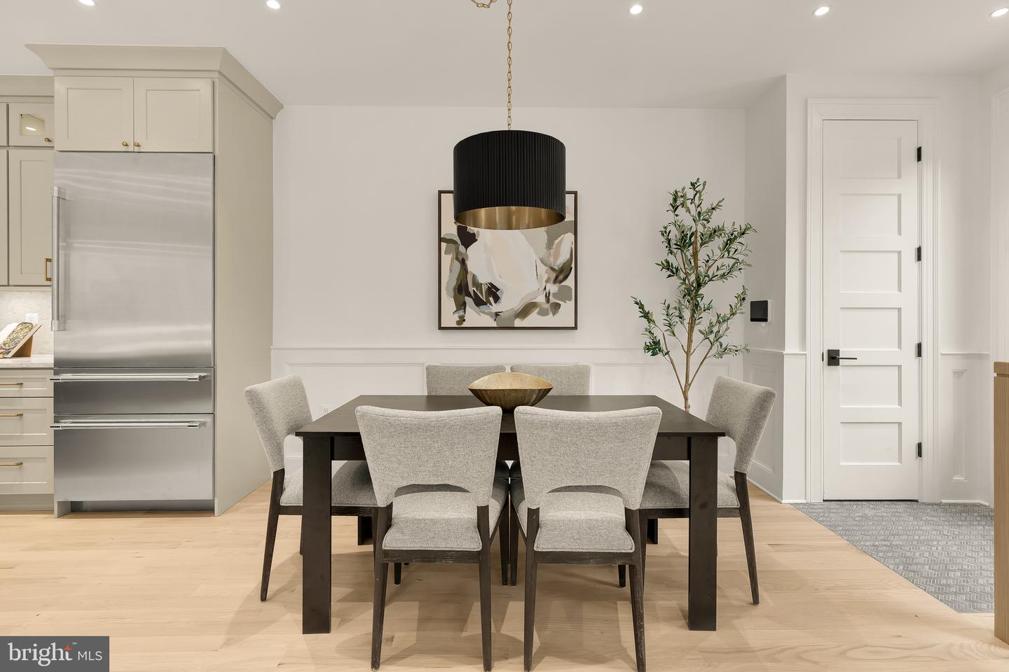 1249 4TH ST NW, WASHINGTON, District Of Columbia 20001, 3 Bedrooms Bedrooms, 9 Rooms Rooms,3 BathroomsBathrooms,Residential,For sale,1249 4TH ST NW,DCDC2239262 MLS # DCDC2239262