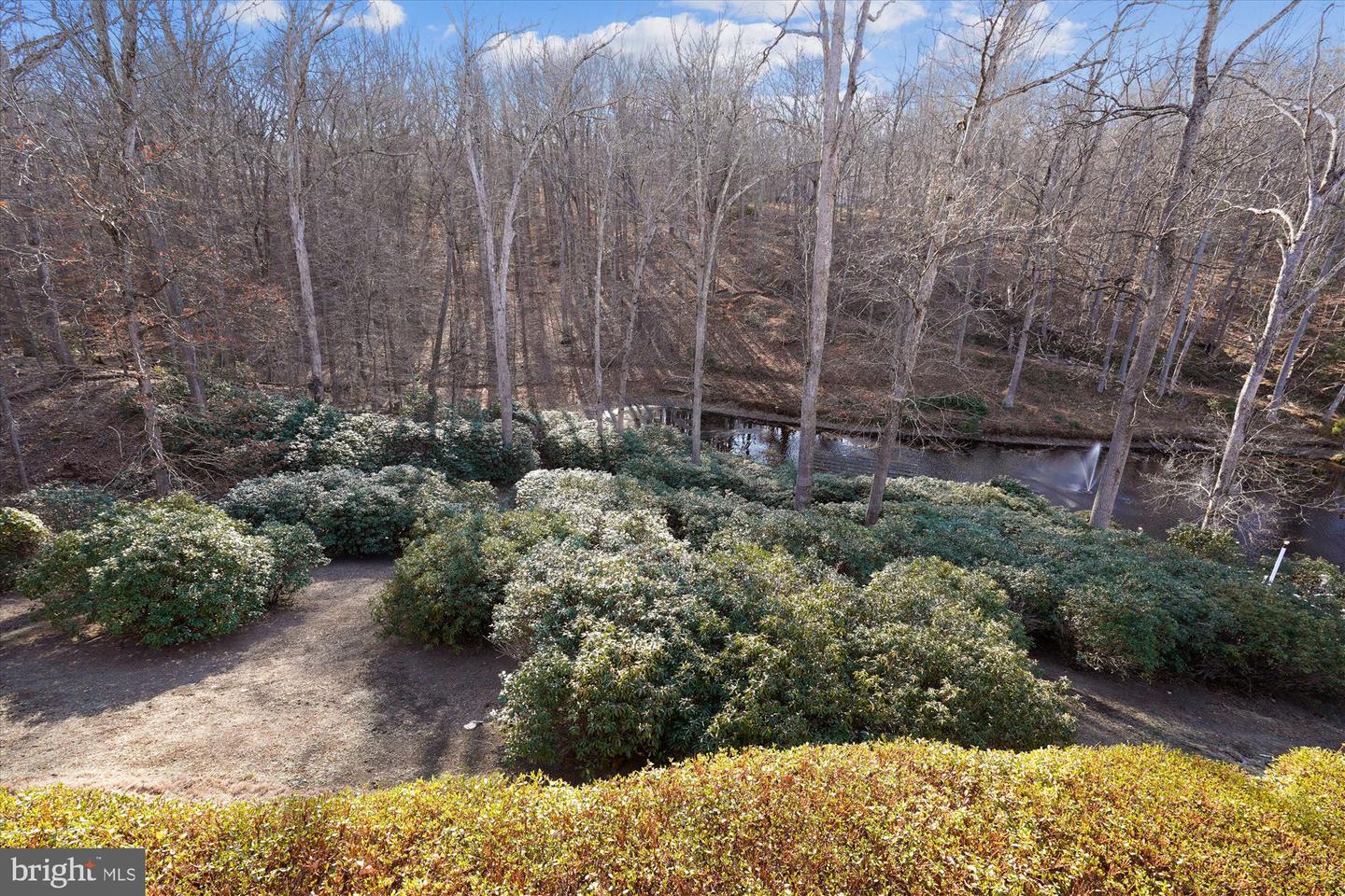 7480 DUNQUIN CT, CLIFTON, Virginia 20124, 4 Bedrooms Bedrooms, 21 Rooms Rooms,4 BathroomsBathrooms,Residential,For sale,7480 DUNQUIN CT,VAFX2283784 MLS # VAFX2283784