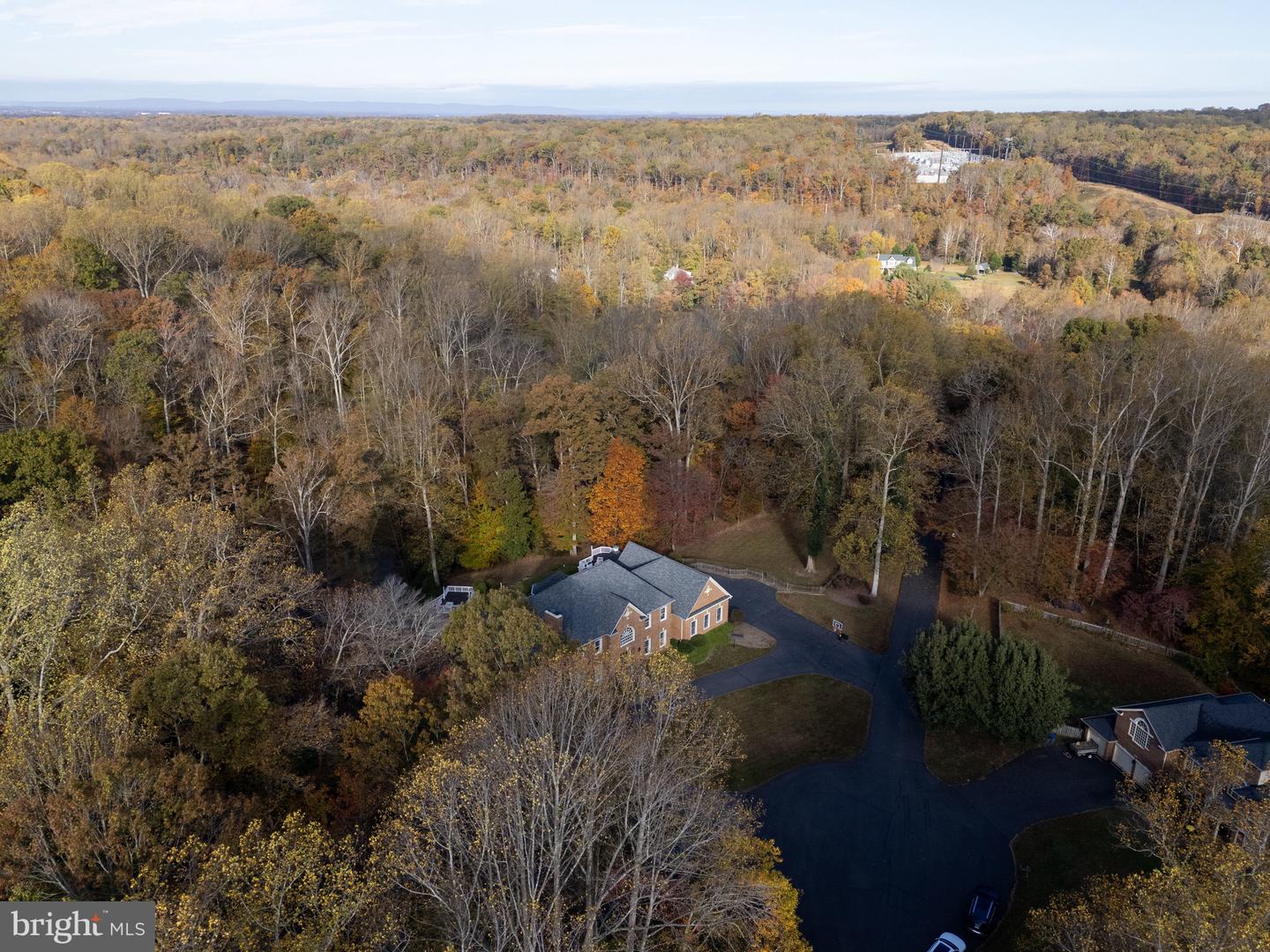 7480 DUNQUIN CT, CLIFTON, Virginia 20124, 4 Bedrooms Bedrooms, 21 Rooms Rooms,4 BathroomsBathrooms,Residential,For sale,7480 DUNQUIN CT,VAFX2283784 MLS # VAFX2283784