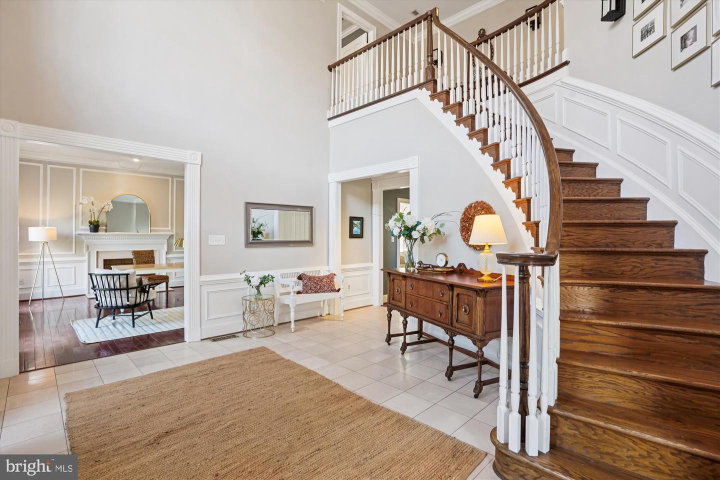 7480 DUNQUIN CT, CLIFTON, Virginia 20124, 4 Bedrooms Bedrooms, 21 Rooms Rooms,4 BathroomsBathrooms,Residential,For sale,7480 DUNQUIN CT,VAFX2283784 MLS # VAFX2283784