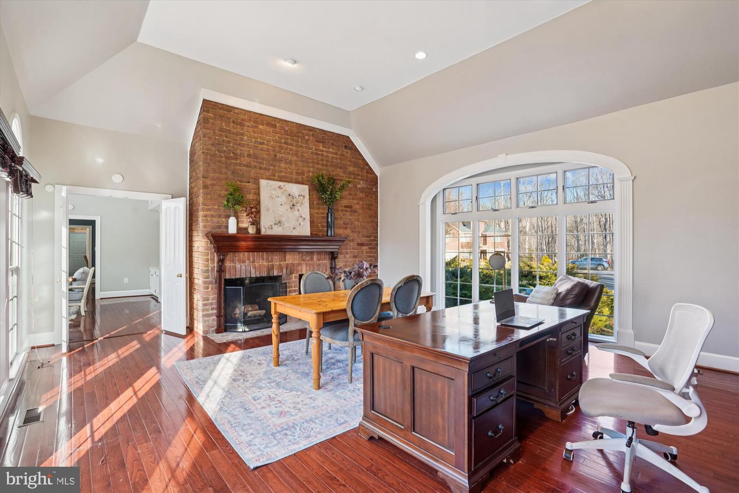 7480 DUNQUIN CT, CLIFTON, Virginia 20124, 4 Bedrooms Bedrooms, 21 Rooms Rooms,4 BathroomsBathrooms,Residential,For sale,7480 DUNQUIN CT,VAFX2283784 MLS # VAFX2283784