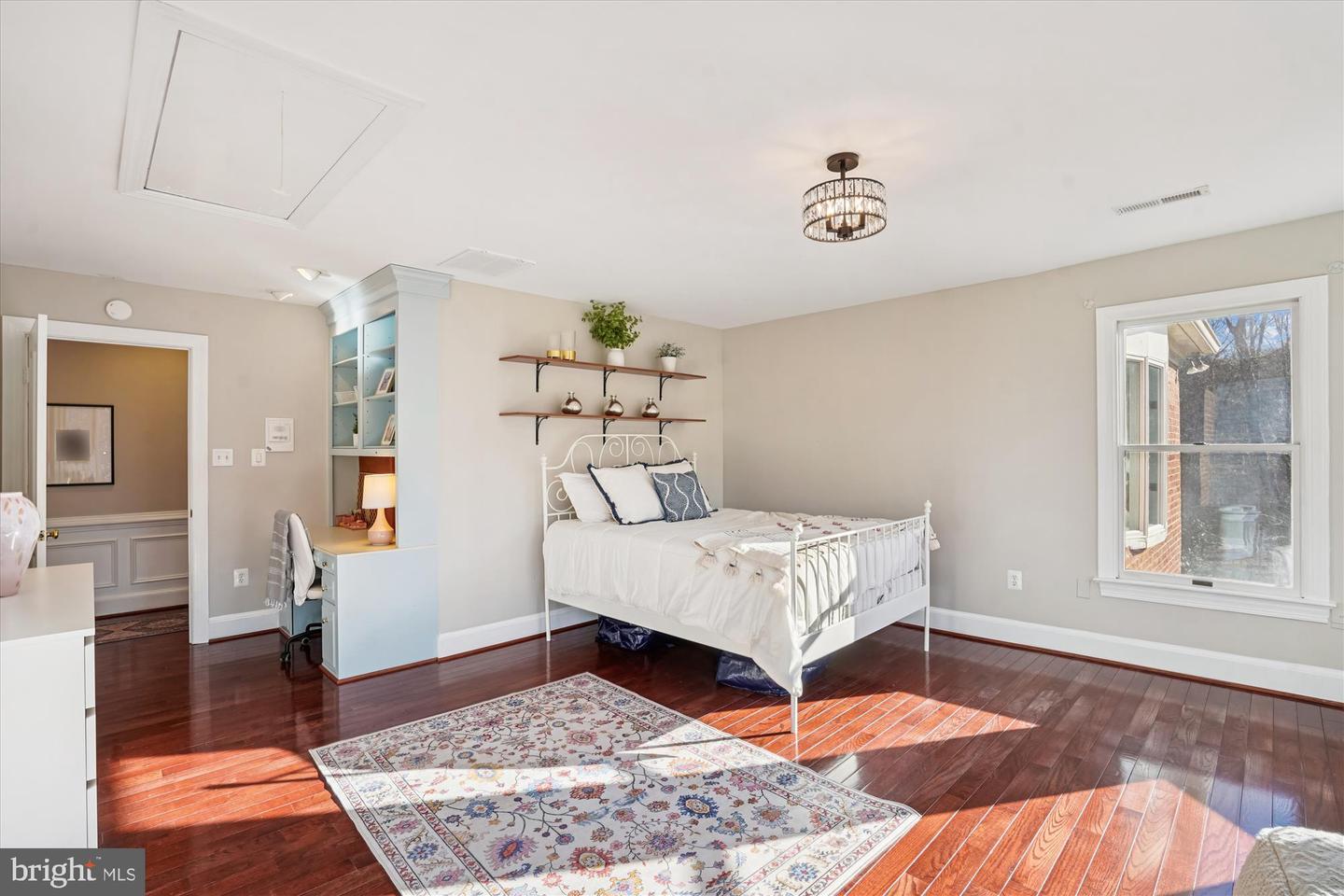 7480 DUNQUIN CT, CLIFTON, Virginia 20124, 4 Bedrooms Bedrooms, 21 Rooms Rooms,4 BathroomsBathrooms,Residential,For sale,7480 DUNQUIN CT,VAFX2283784 MLS # VAFX2283784