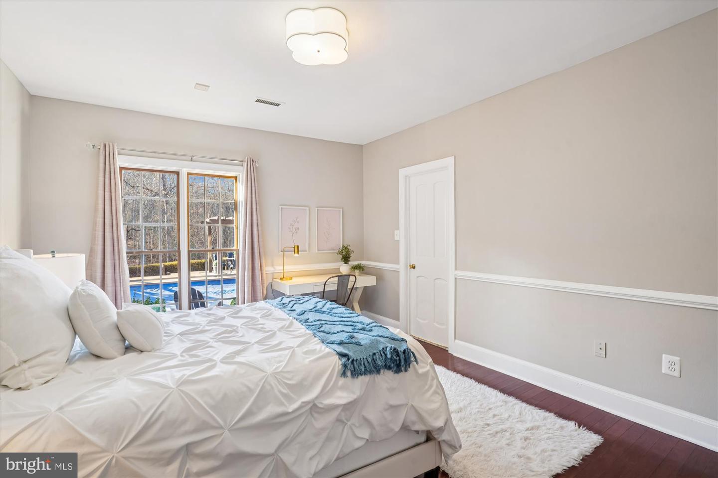 7480 DUNQUIN CT, CLIFTON, Virginia 20124, 4 Bedrooms Bedrooms, 21 Rooms Rooms,4 BathroomsBathrooms,Residential,For sale,7480 DUNQUIN CT,VAFX2283784 MLS # VAFX2283784