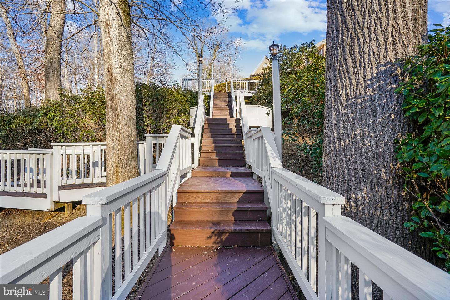 7480 DUNQUIN CT, CLIFTON, Virginia 20124, 4 Bedrooms Bedrooms, 21 Rooms Rooms,4 BathroomsBathrooms,Residential,For sale,7480 DUNQUIN CT,VAFX2283784 MLS # VAFX2283784