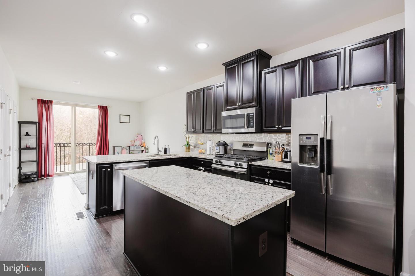 43831 STUBBLE CORNER SQ, ASHBURN, Virginia 20147, 3 Bedrooms Bedrooms, ,3 BathroomsBathrooms,Residential,For sale,43831 STUBBLE CORNER SQ,VALO2113236 MLS # VALO2113236