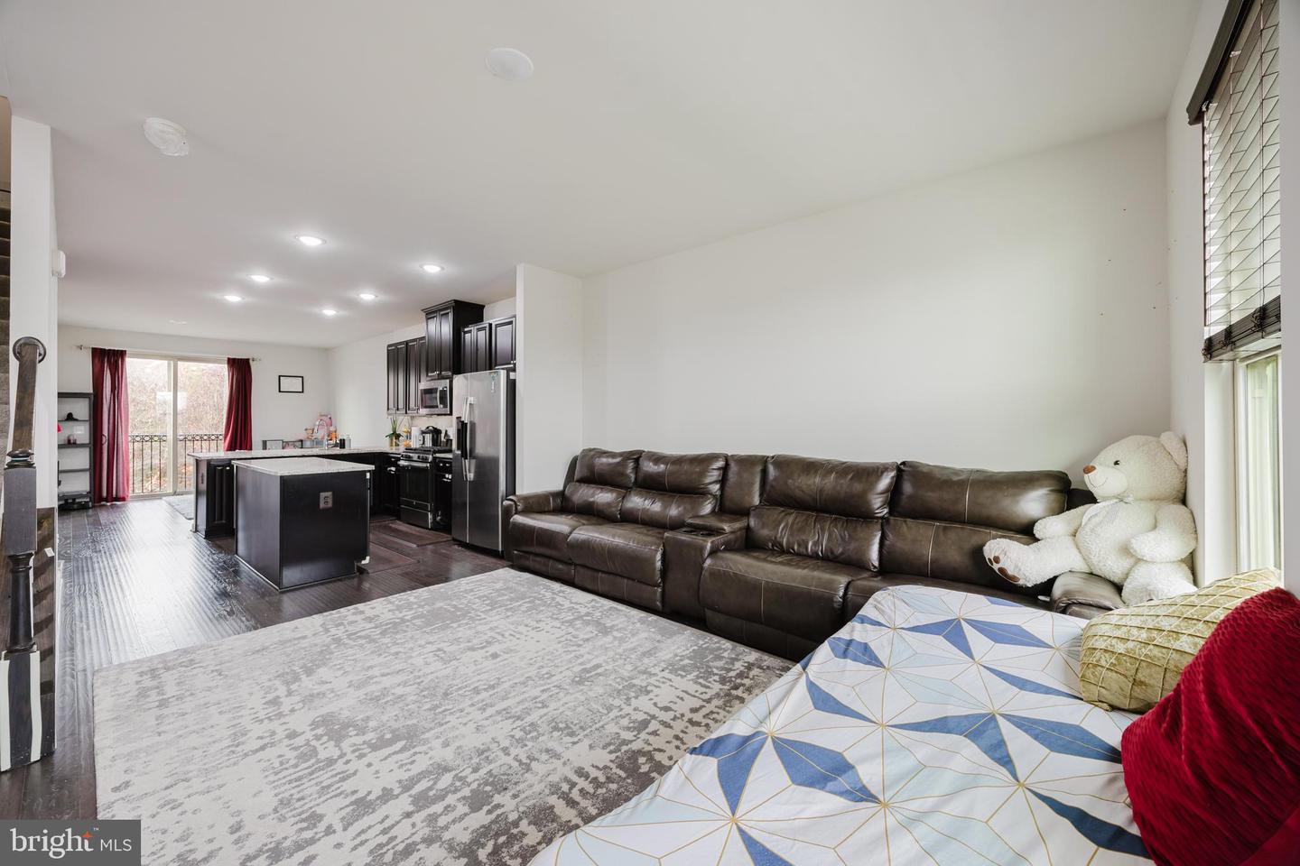 43831 STUBBLE CORNER SQ, ASHBURN, Virginia 20147, 3 Bedrooms Bedrooms, ,3 BathroomsBathrooms,Residential,For sale,43831 STUBBLE CORNER SQ,VALO2113236 MLS # VALO2113236