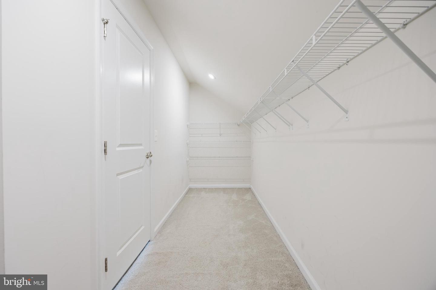 43831 STUBBLE CORNER SQ, ASHBURN, Virginia 20147, 3 Bedrooms Bedrooms, ,3 BathroomsBathrooms,Residential,For sale,43831 STUBBLE CORNER SQ,VALO2113236 MLS # VALO2113236